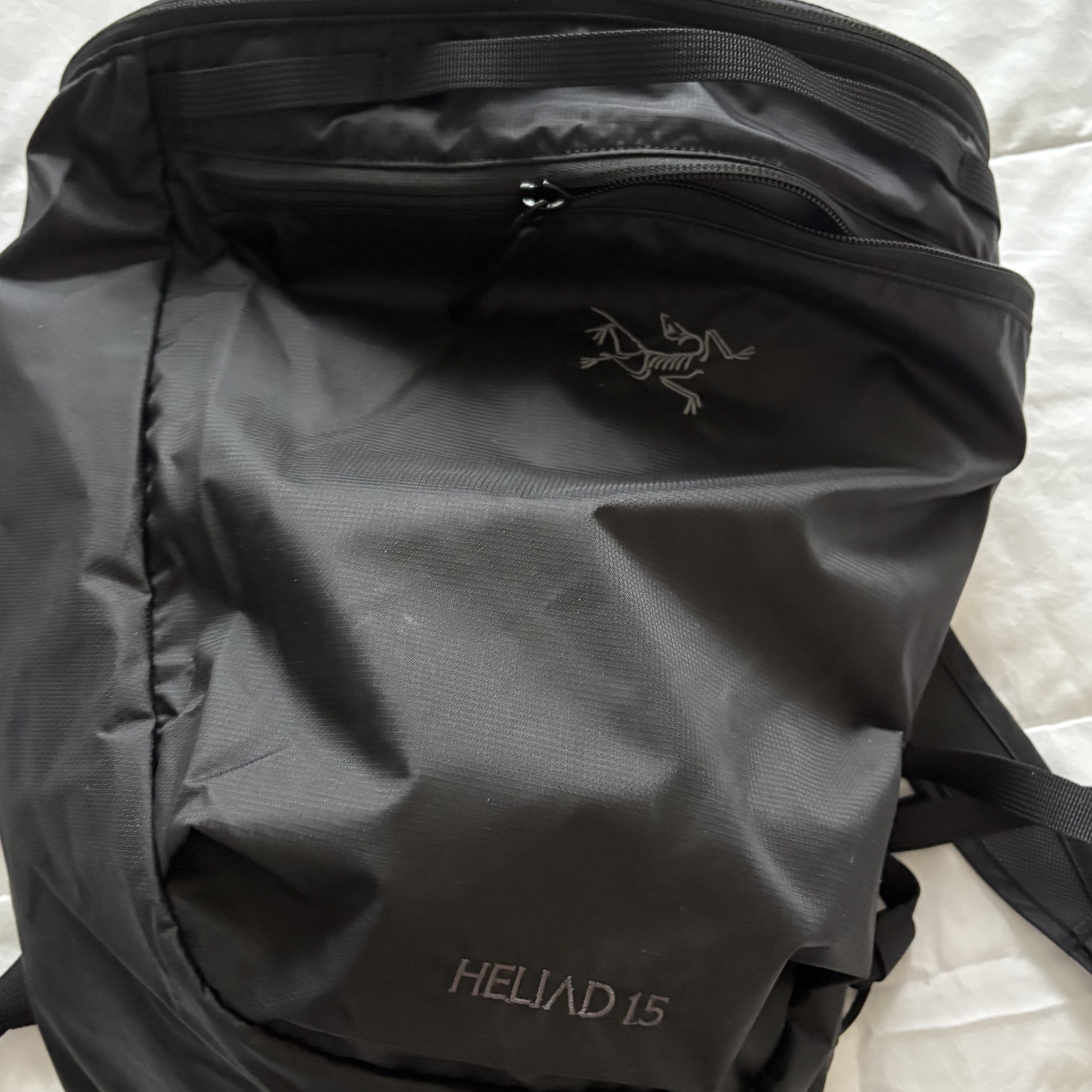 Arc'teryx Heliad 15 Backpack Black 착용 스타일