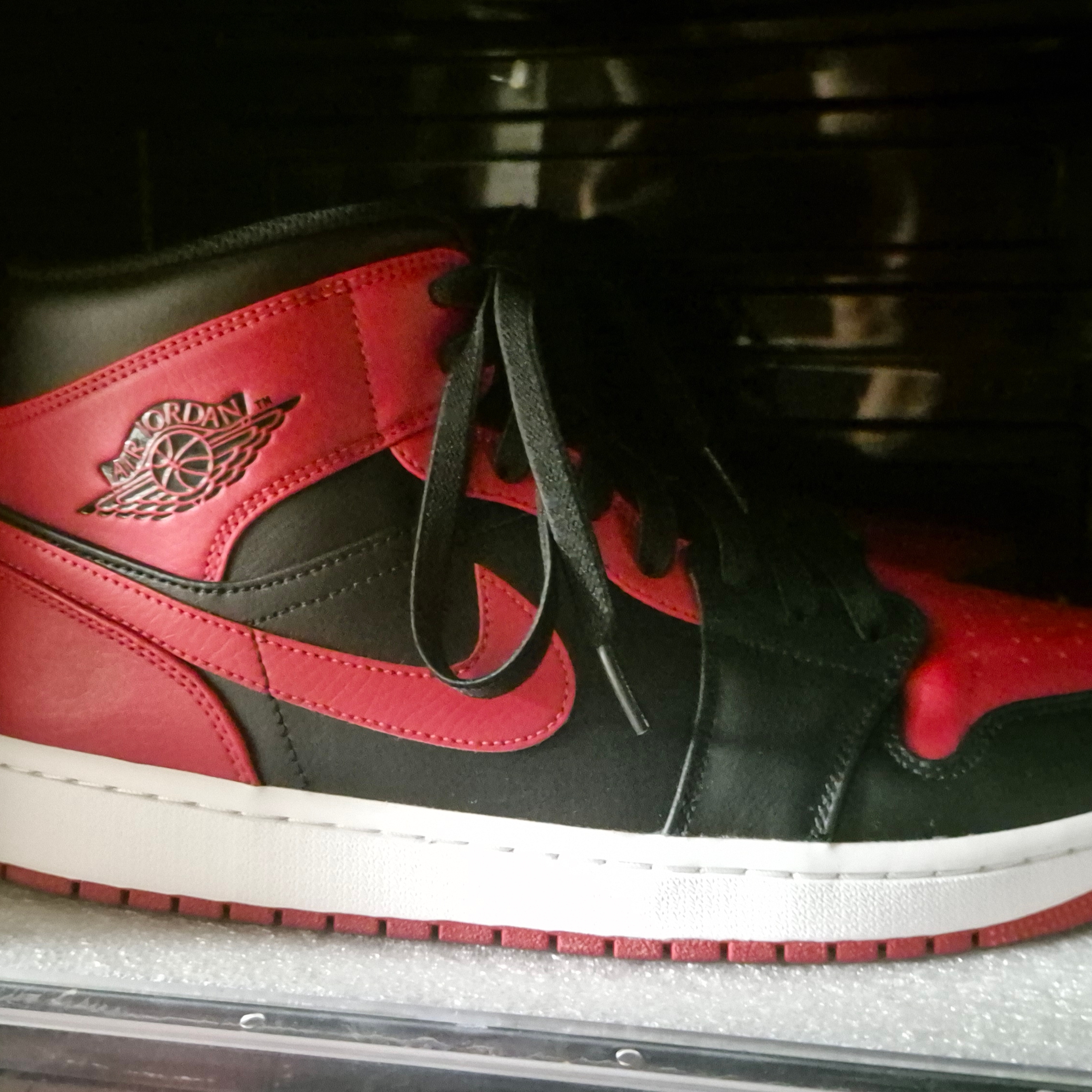 Jordan 1 Mid Bred Banned 2020 착용 스타일