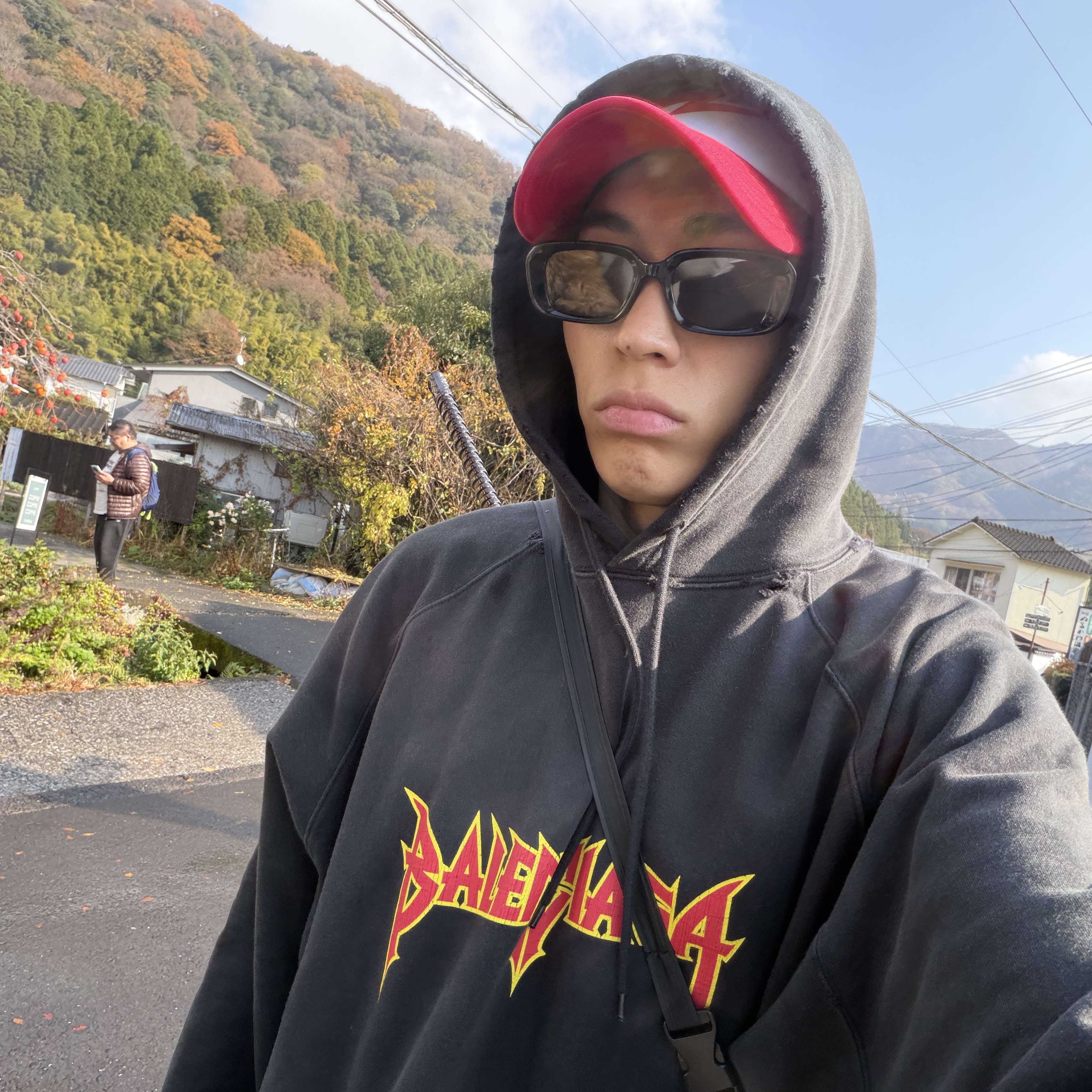 Undermycar Mu.126 Original Logo Piping Line Nylon Pants Black, BAPE Sta Mesh Cap Red 착용 스타일 - 3