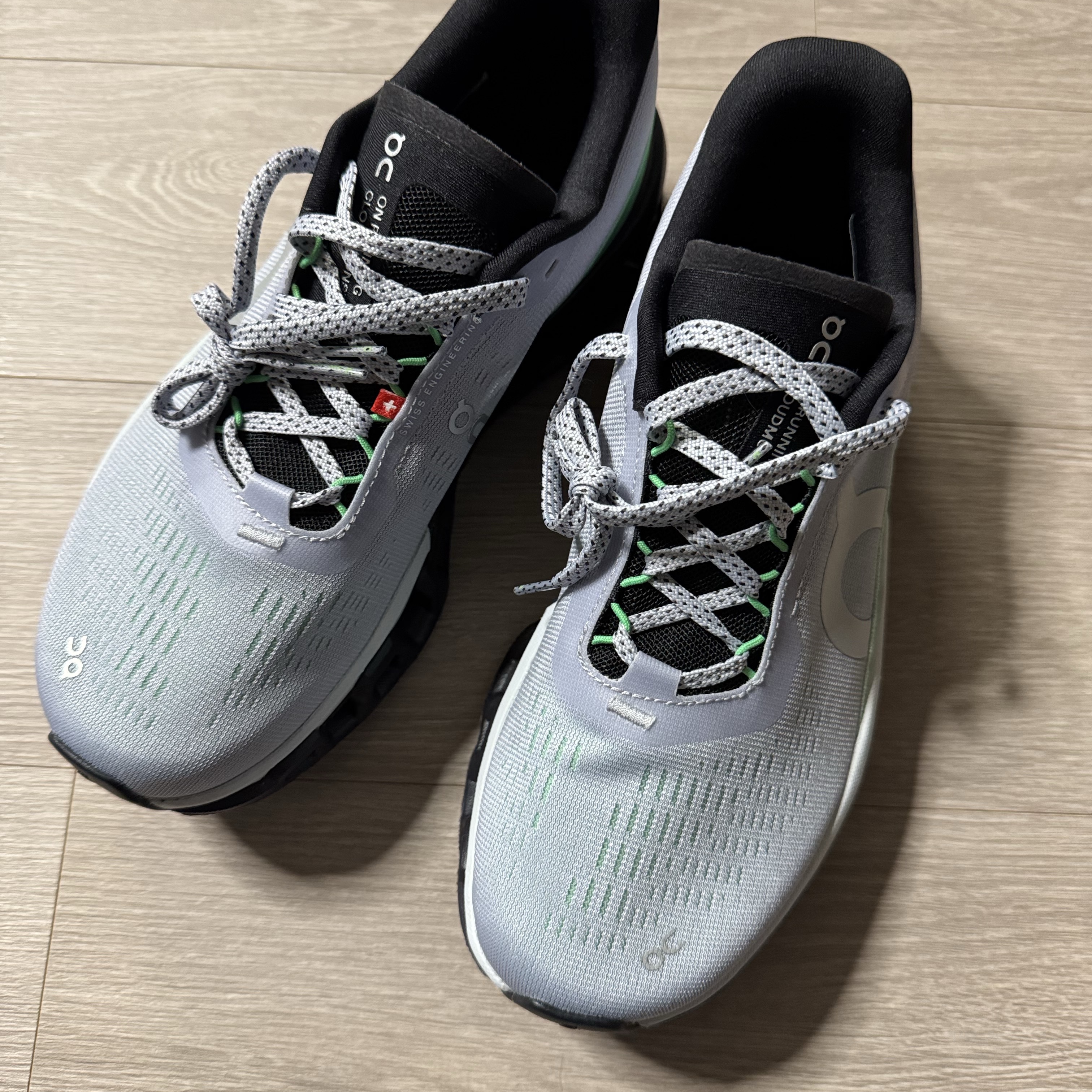 (W) On Running Cloudmonster 2 Nimbus Arctic 착용 스타일 - 2