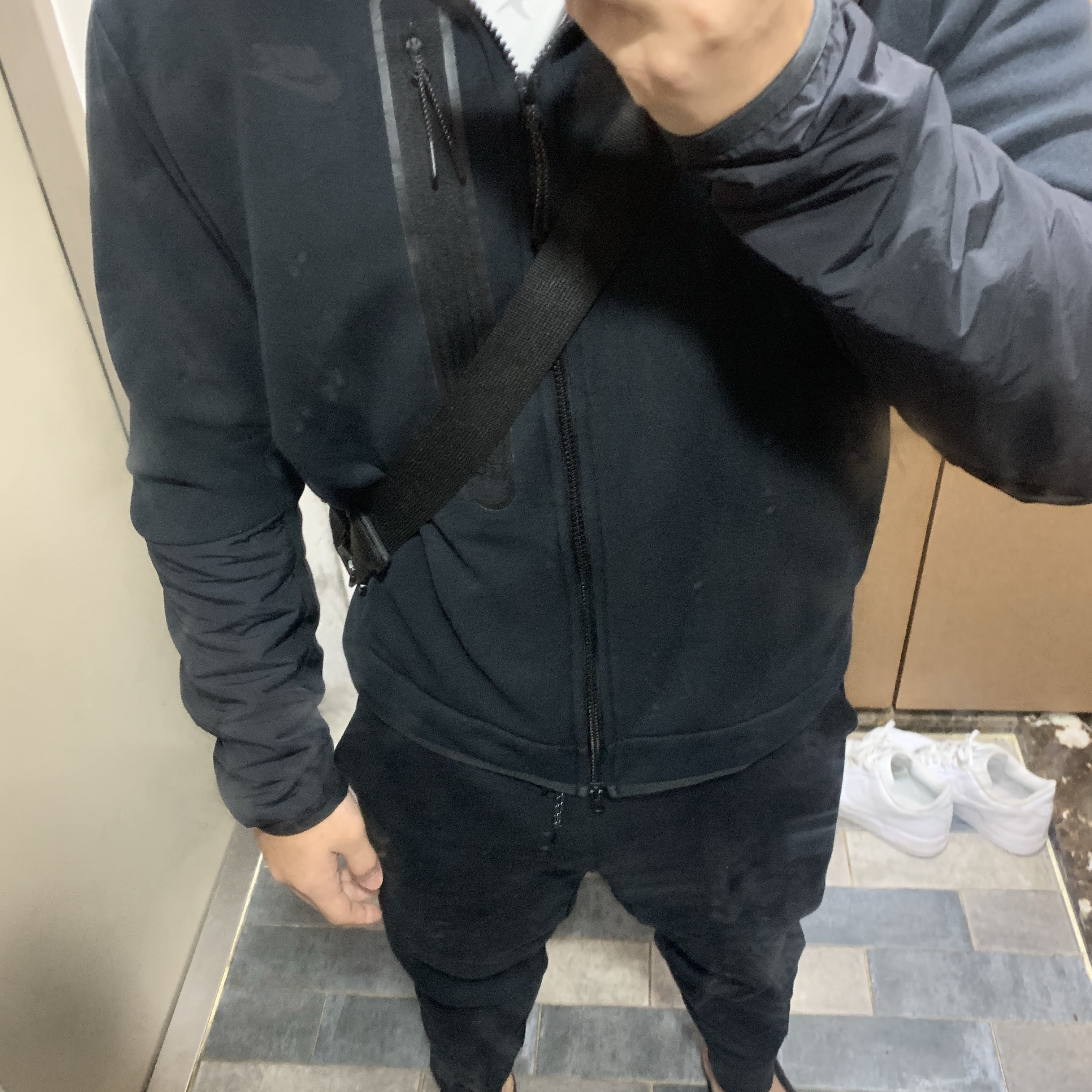 Nike NSW Tech Fleece Slim-Fit Joggers Light Armory Blue Ashen Slate - Asia, Nike NSW Tech Fleece Windrunner Full Zip Hoodie Sea Glass - Asia 착용 스타일 - 2