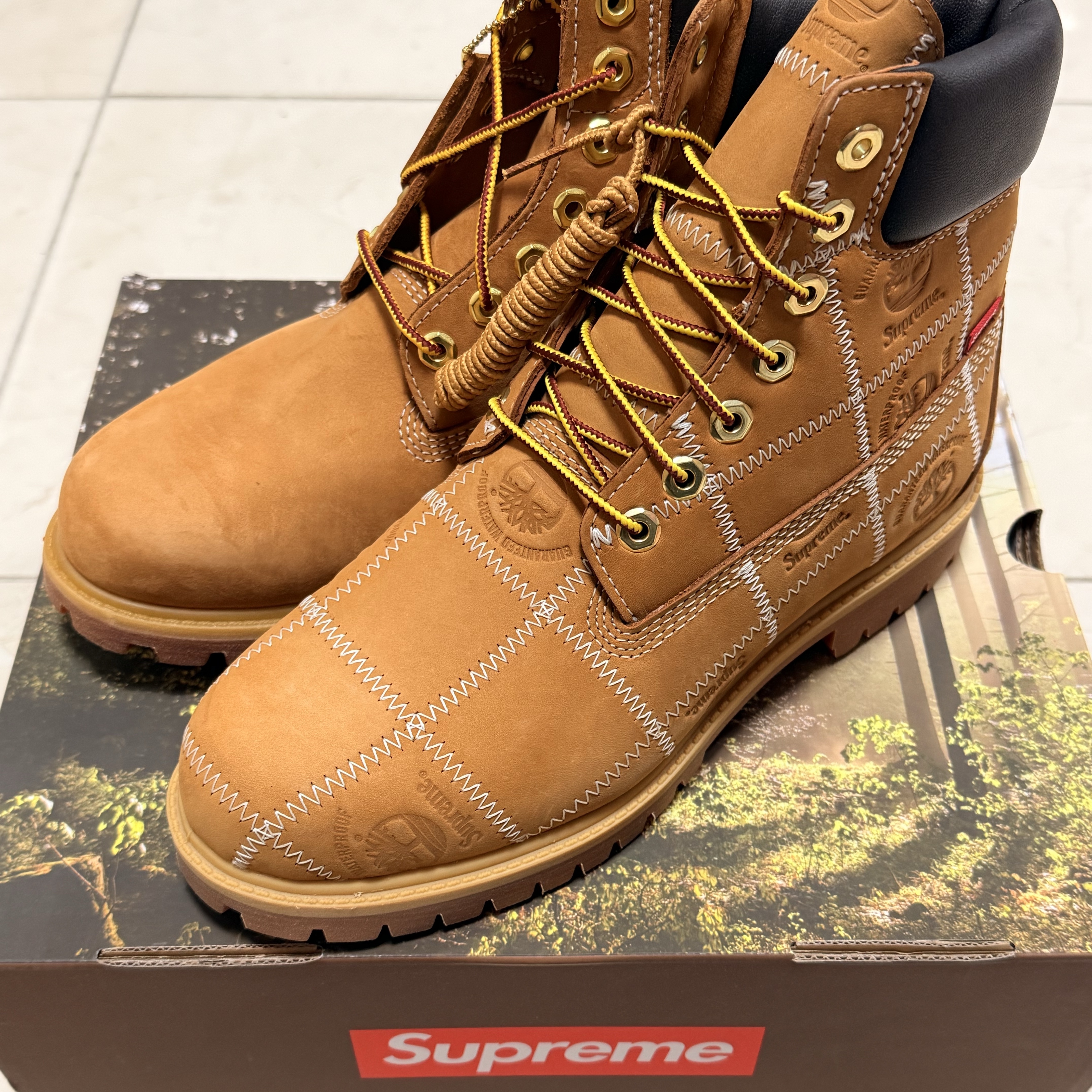 Timberland x Supreme Patchwork 6 Inch Premium Waterproof Boot Wheat - 25FW - Medium, Timberland Premium 6 inch Waterproof Boot Wheat Nubuck - Wide 착용 스타일 - 1