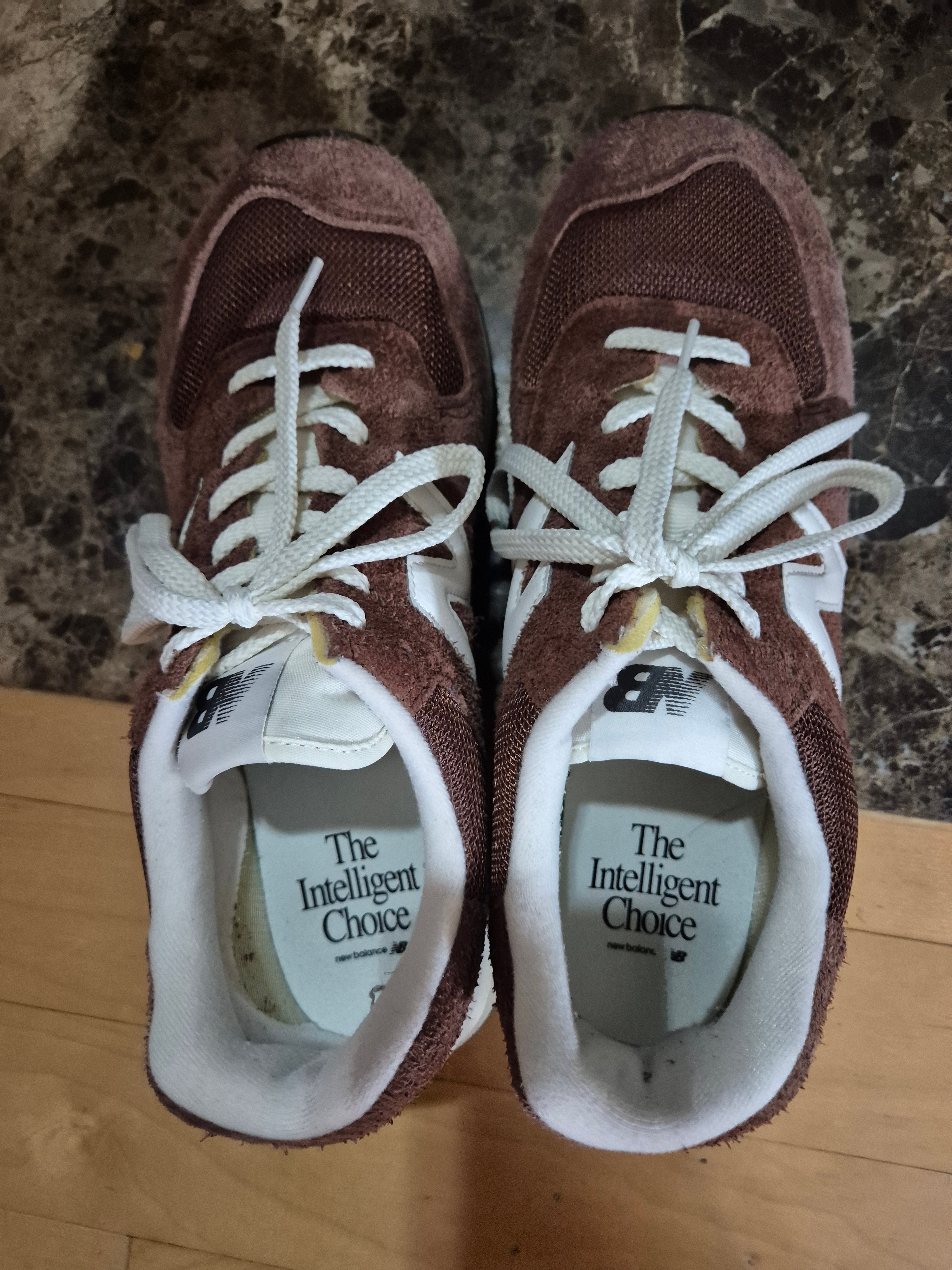 New Balance 574 Rich Oak - D Standard 착용 스타일