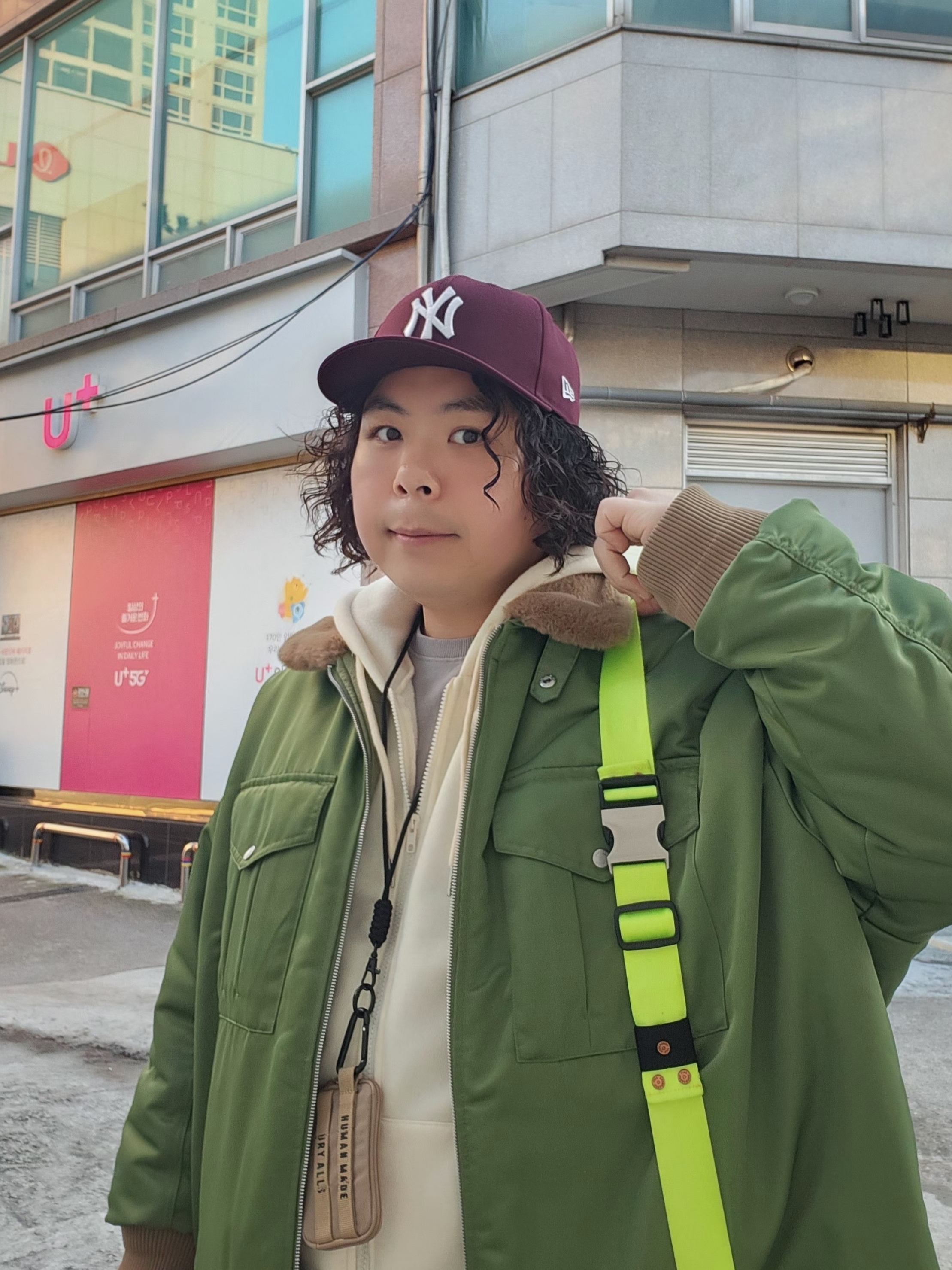 New Era MLB New York Yankees Basic Fitted Cap Maroon, Human Made Military Card Case Beige 착용 스타일 - 2