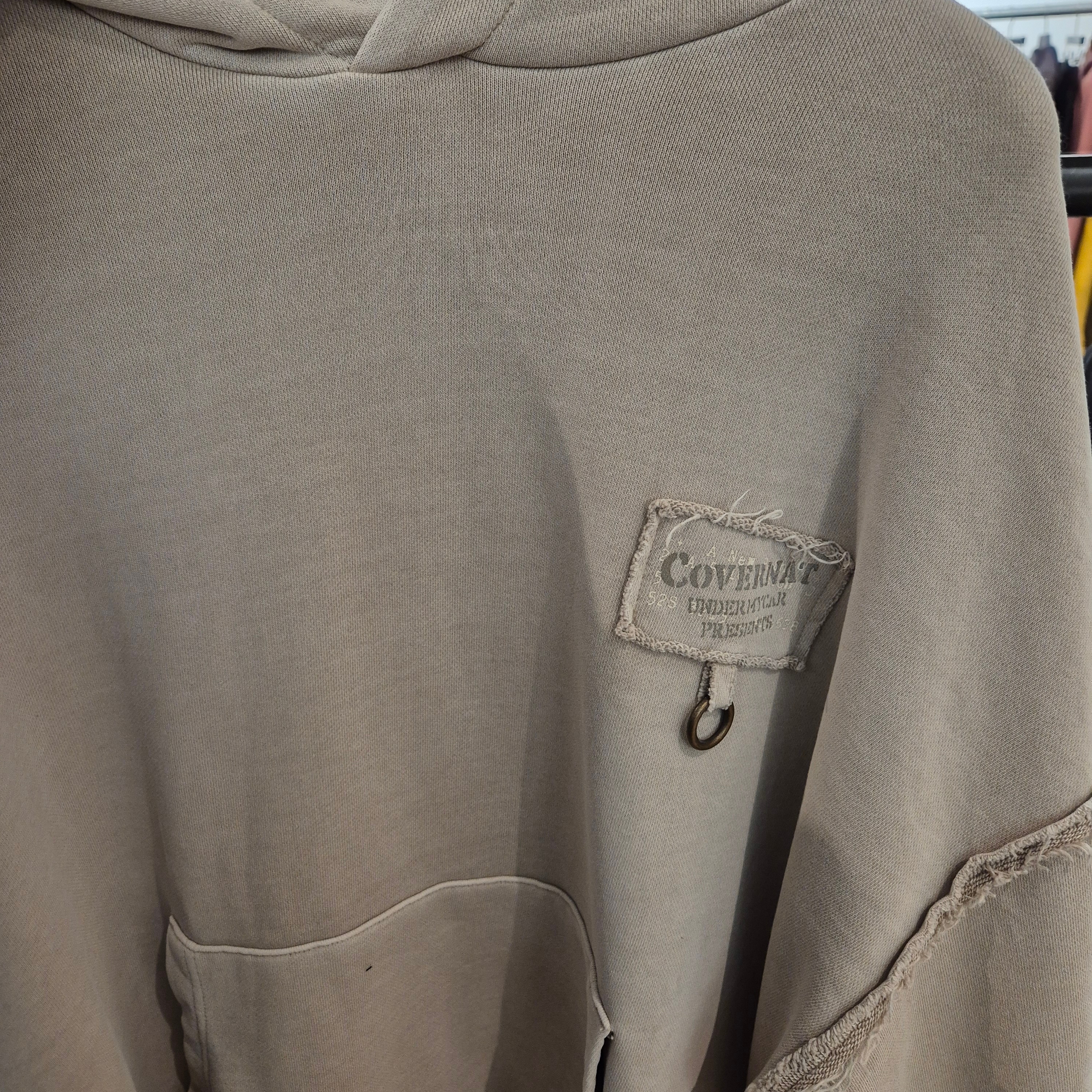 Undermycar x Covernat Destroyed Patch Hoodie Beige - 25FW 착용 스타일