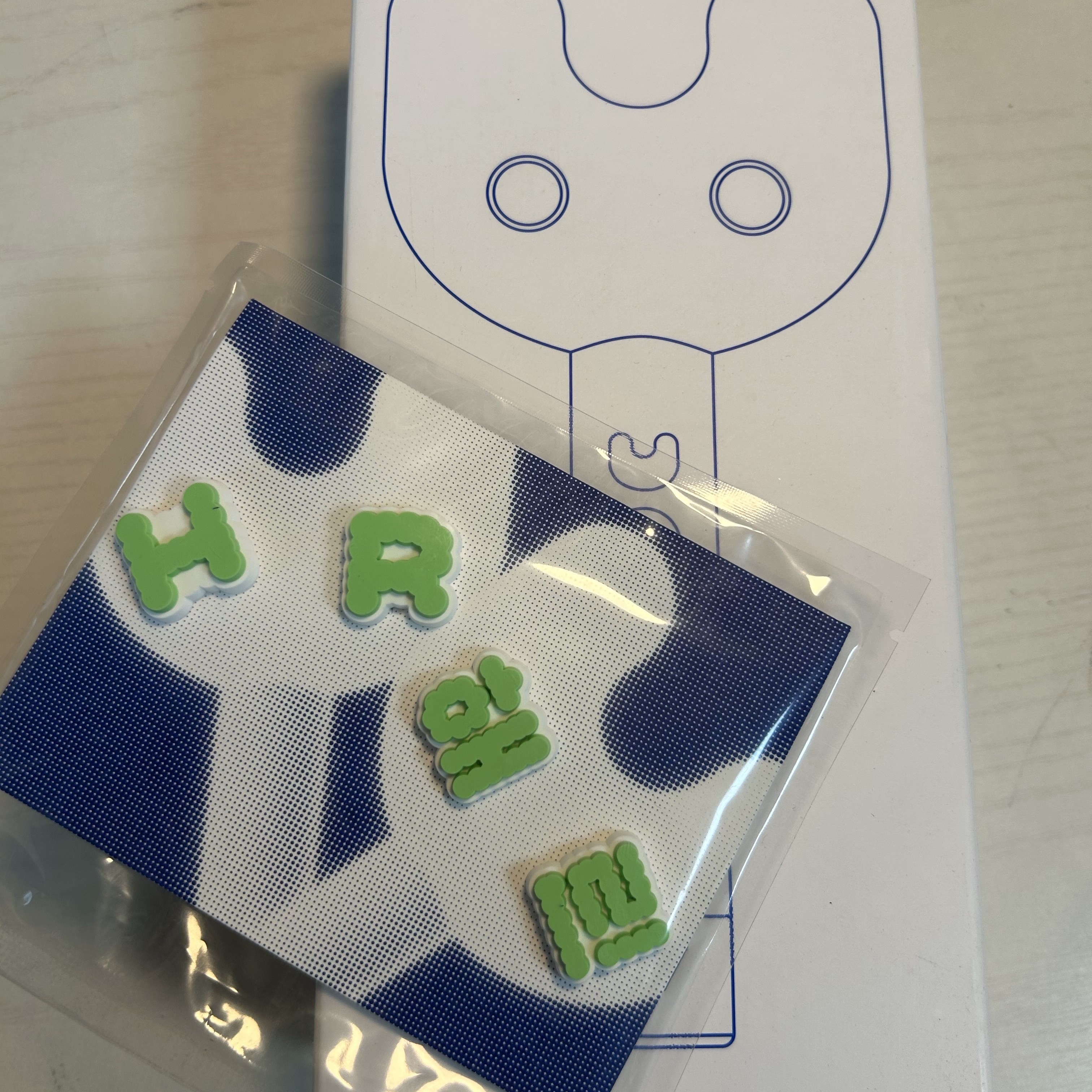 NewJeans Official Light Stick & Parts Set Haerin 착용 스타일