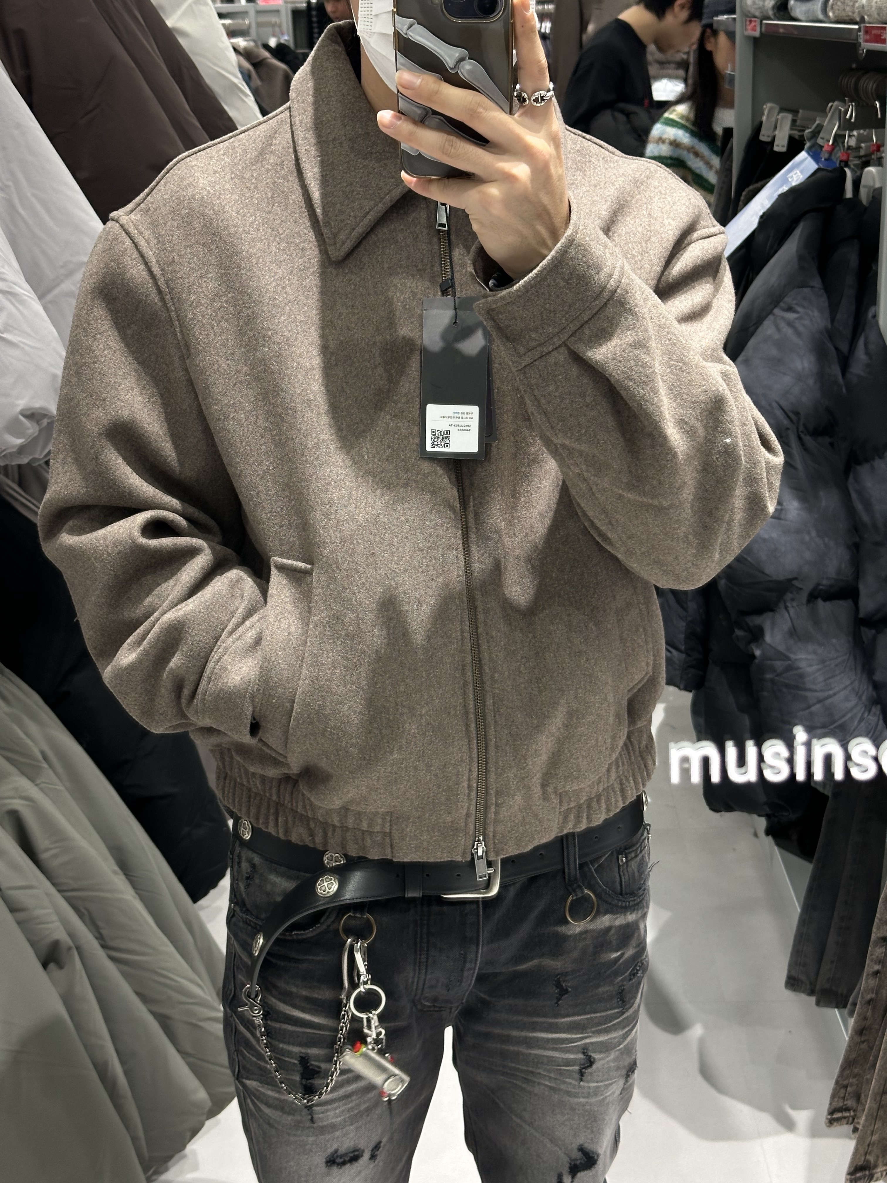 Musinsa Standard City Leisure Hooded Light Down Jacket Light Grey, Adidas x Song for the Mute Campus 80s Bliss Core Black 착용 스타일 - 9