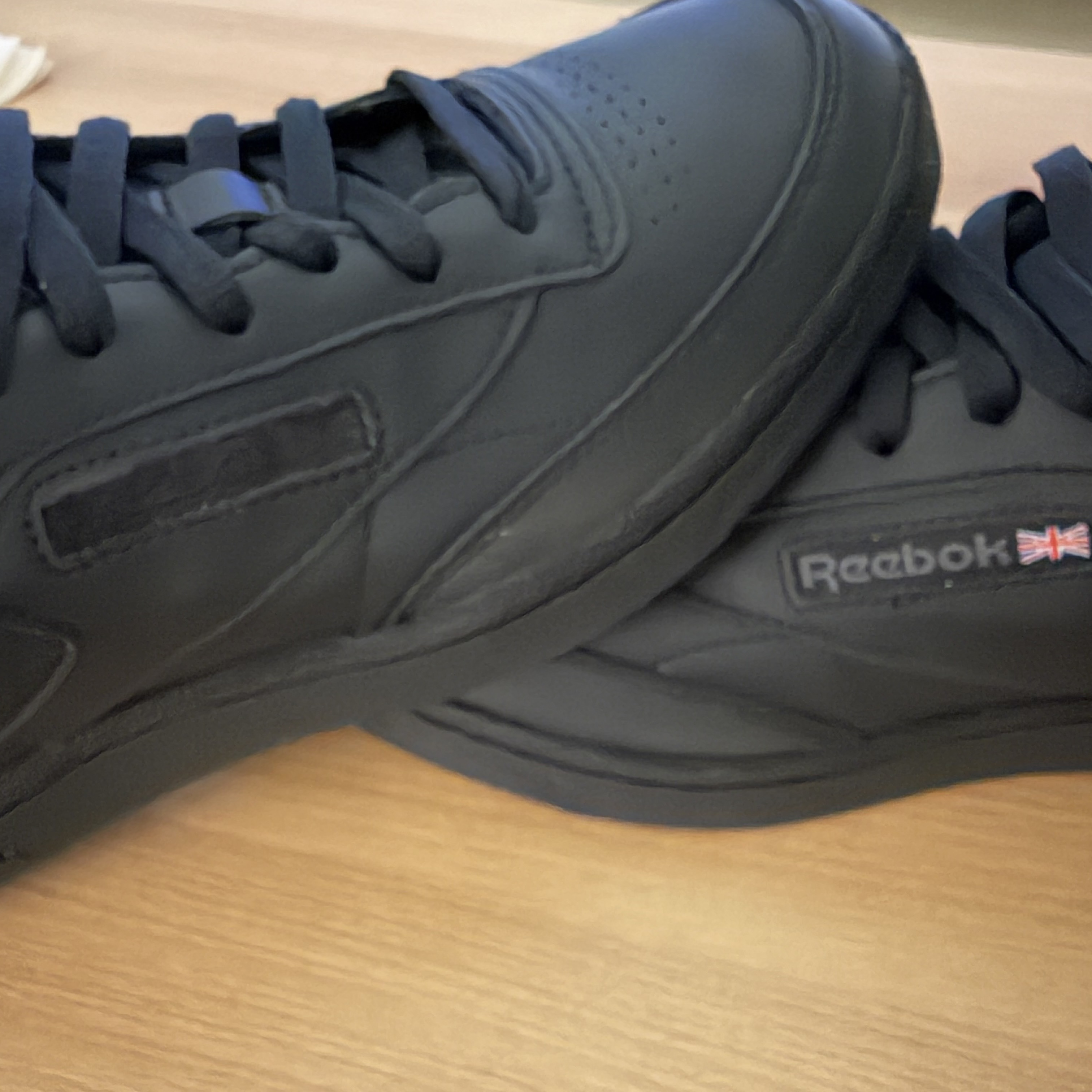 Reebok Club C 85 Black 착용 스타일