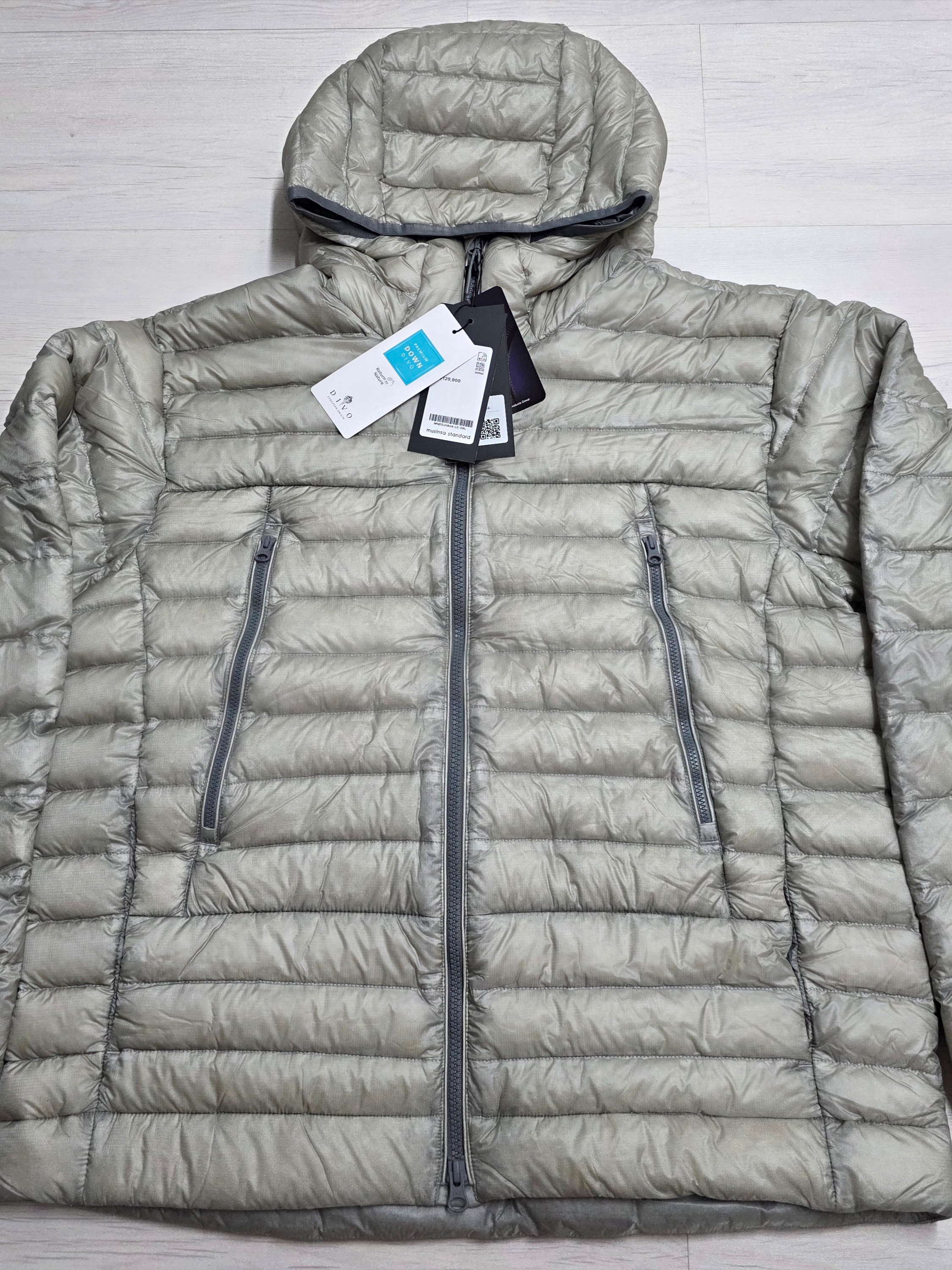 Musinsa Standard City Leisure Sheer Ripstop Hooded Light Down Jacket Light Grey 착용 스타일 - 2