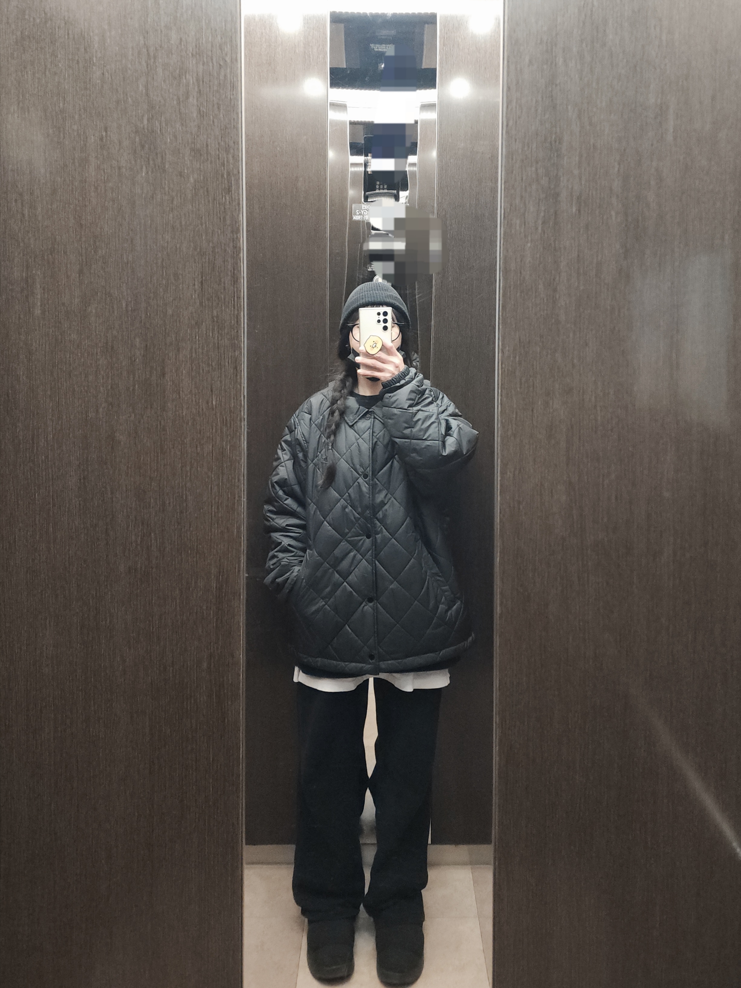 (W) Nike Dri-Fit Get Fit Graphic Crew neck Sweatshirts Black - Asia, Adidas Puffylette Core Black Pulse Amber 착용 스타일