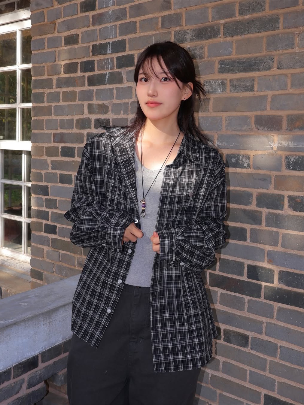 SLOW RECORD HOUSE Kane Check Shirt Black 착용 스타일 - 1