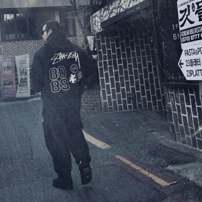 Jordan 4 Retro Black Cat 2020, Jordan 4 Retro Black Cat 2025 착용 스타일