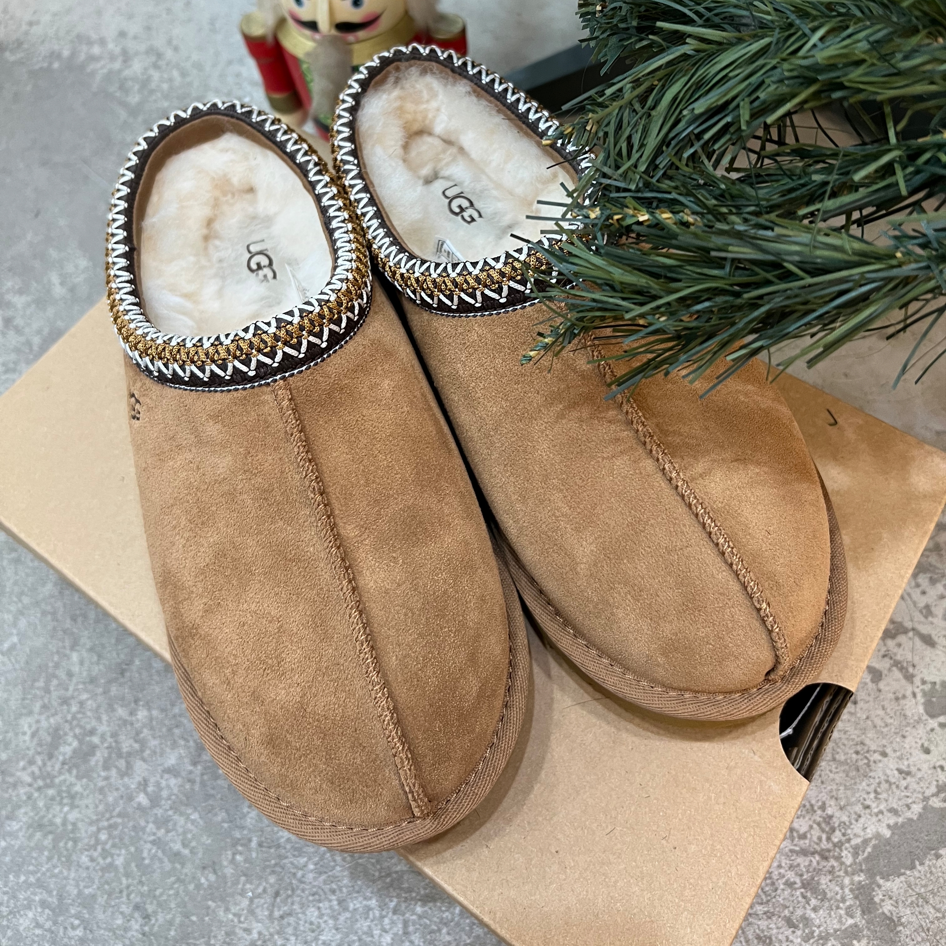 (W) UGG Tasman II Chestnut 착용 스타일 - 1