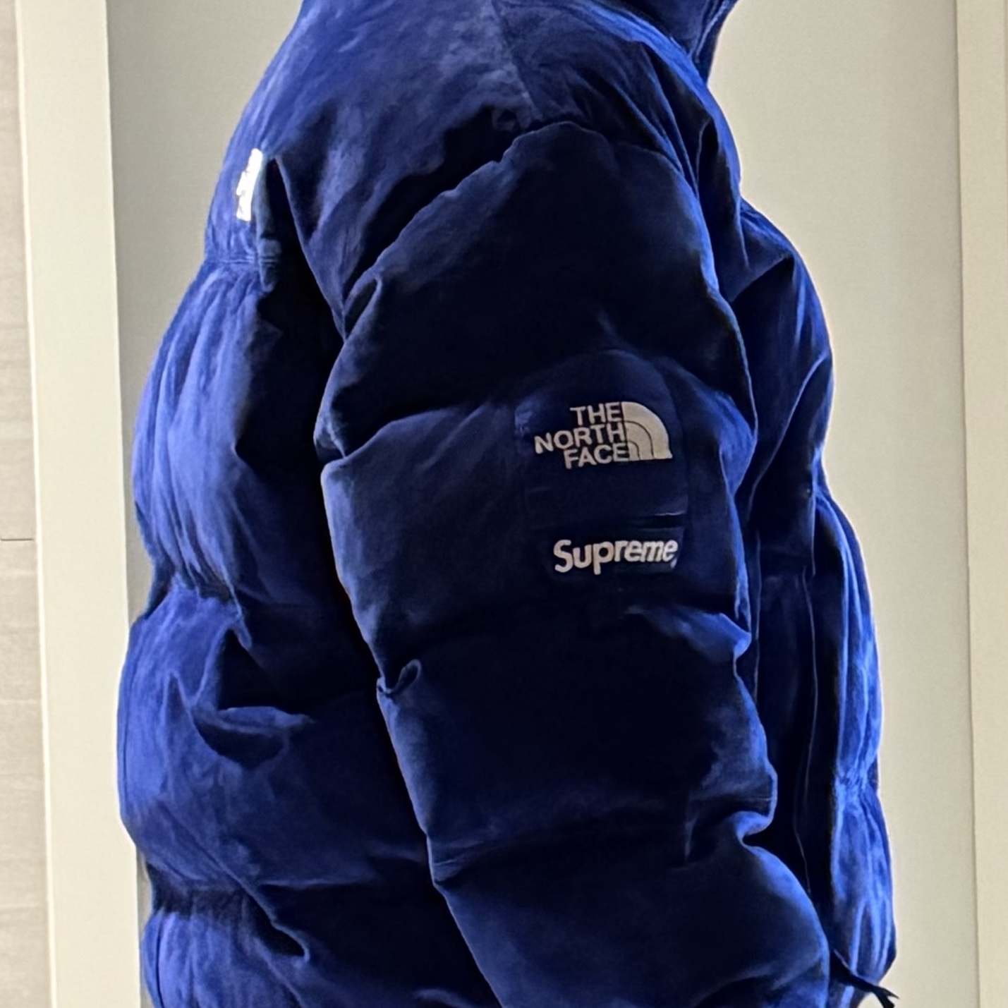 Supreme x The North Face Suede Nuptse Jacket Blue - 23FW 착용 스타일