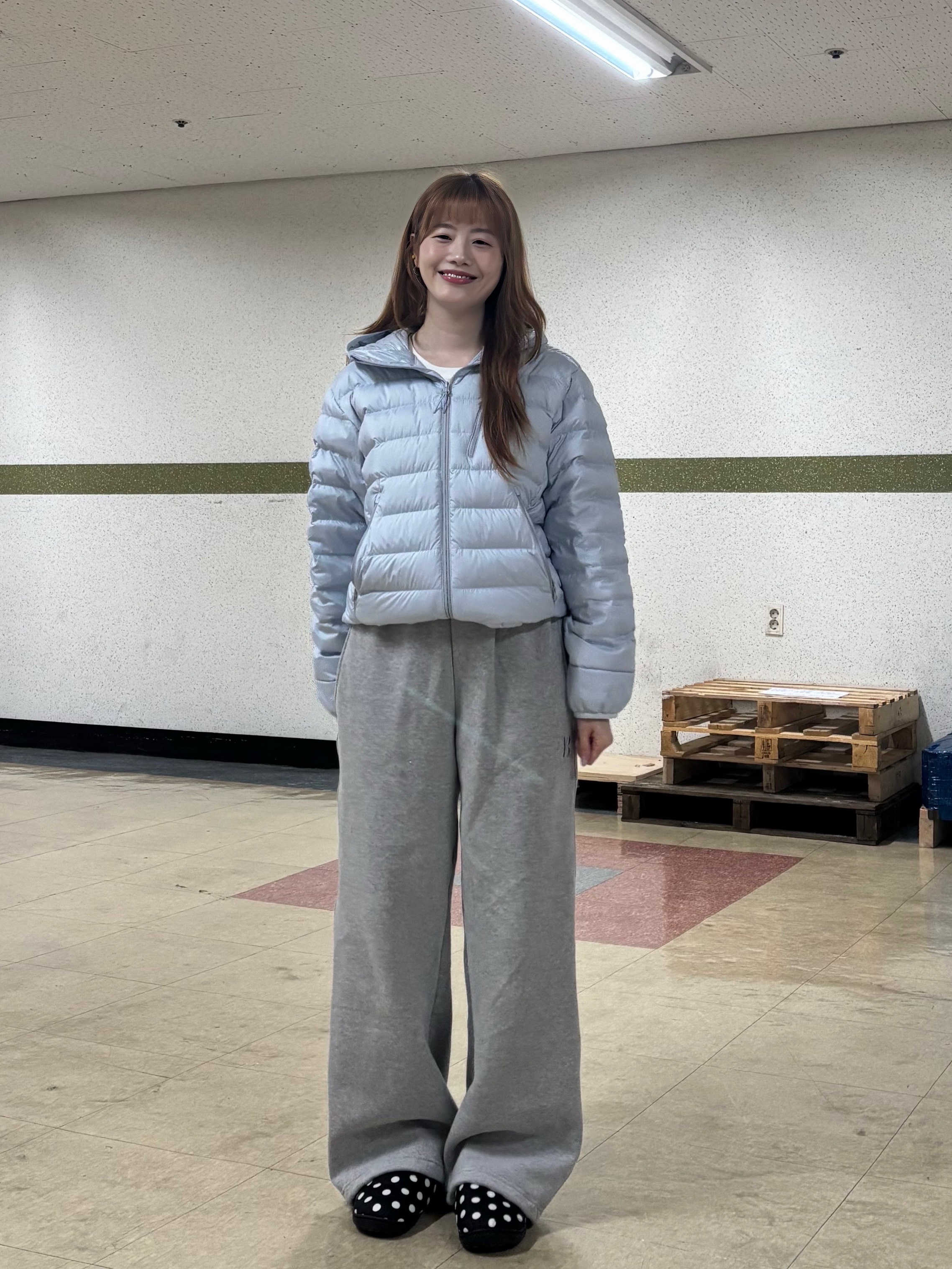Musinsa Standard City Leisure Hooded Light Down Jacket Cloudy Blue, Subu Permanent F-Line Dots 착용 스타일 - 3