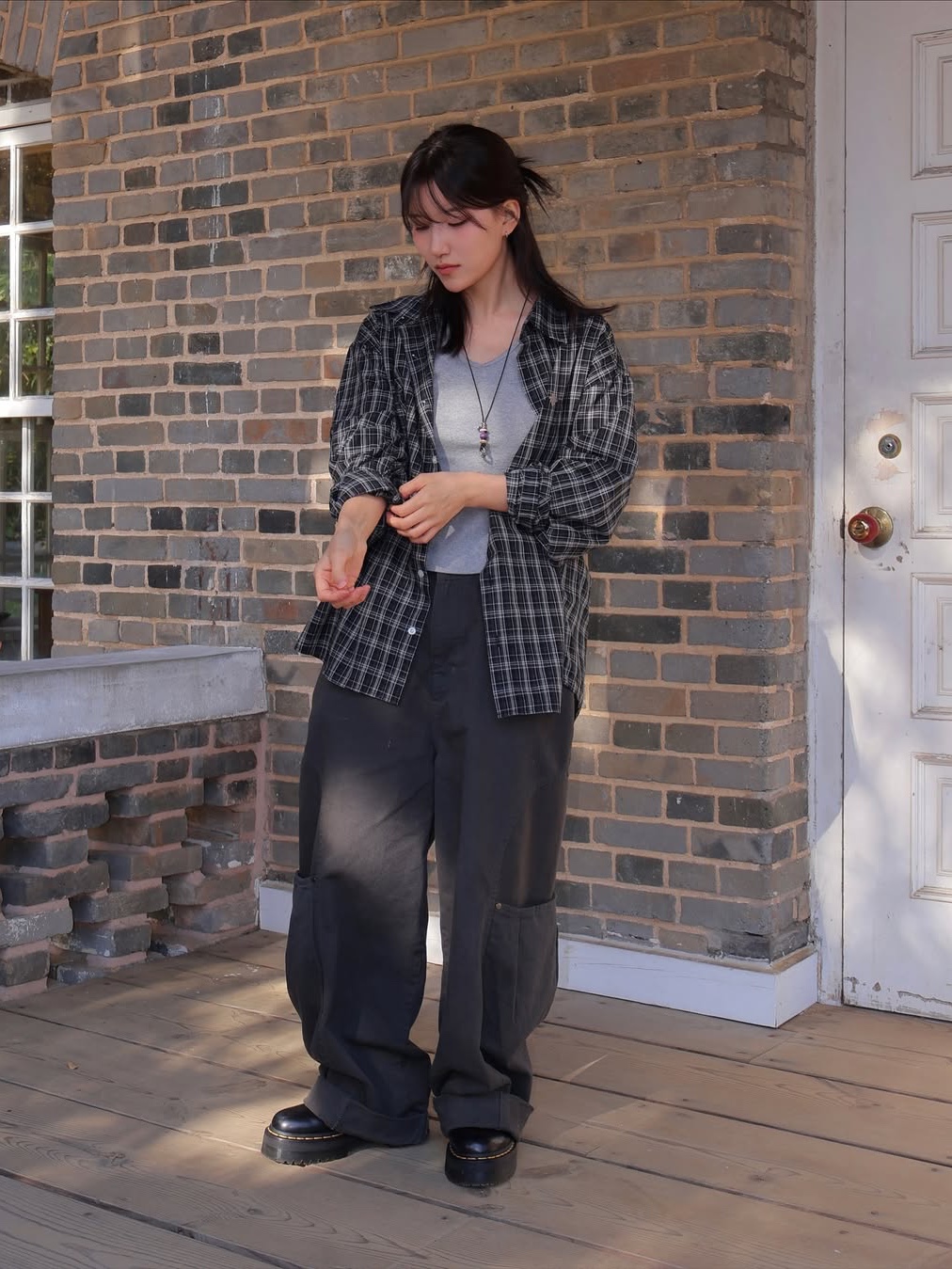 SLOW RECORD HOUSE Kane Check Shirt Black 착용 스타일 - 4