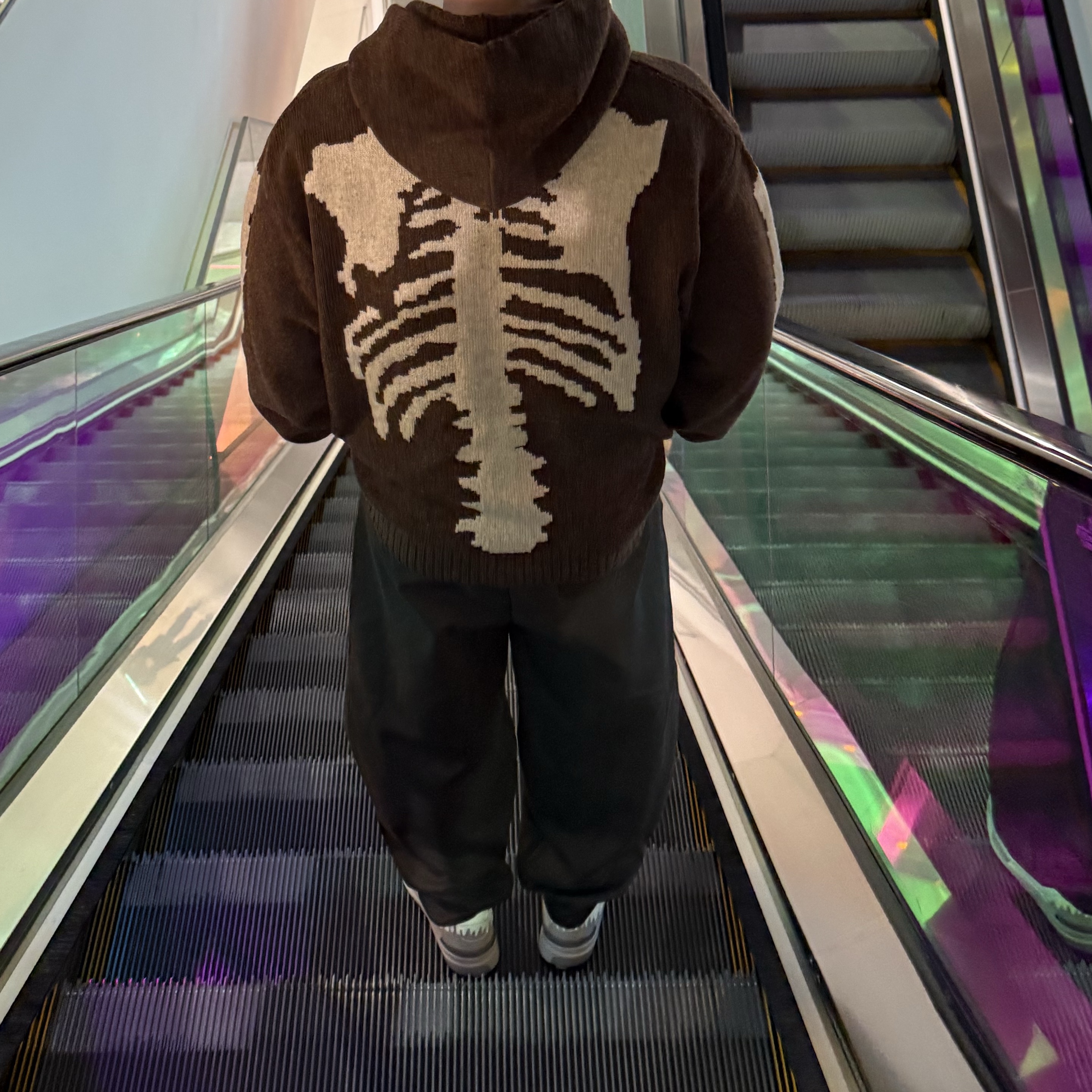 Kapital 5G Wool Bone Hooded Sweater Brown 착용 스타일