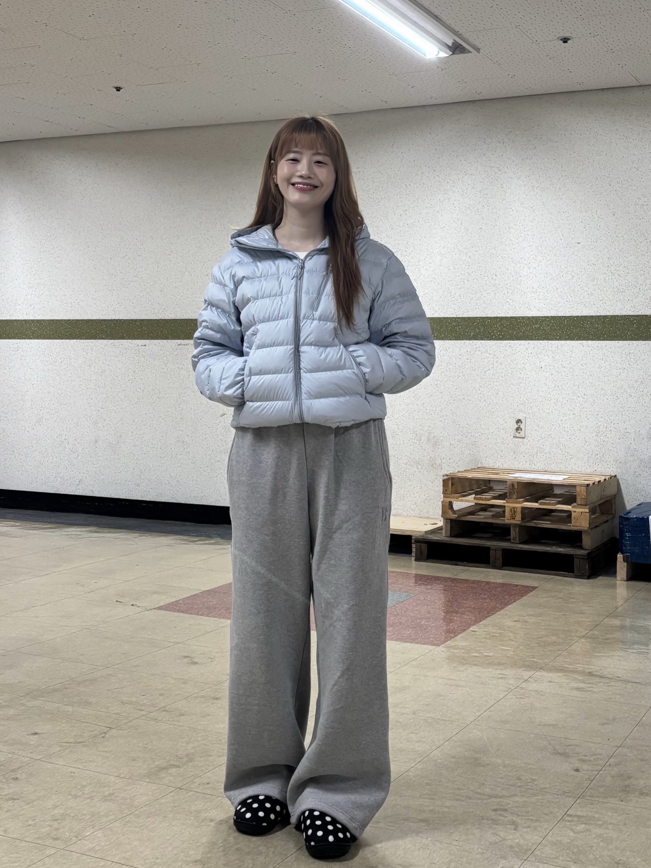Musinsa Standard City Leisure Hooded Light Down Jacket Cloudy Blue, Subu Permanent F-Line Dots 착용 스타일 - 2