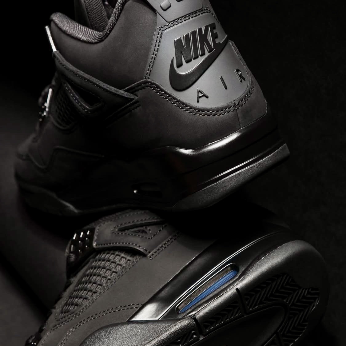 Jordan 4 Retro Black Cat 2025 착용 스타일 - 1
