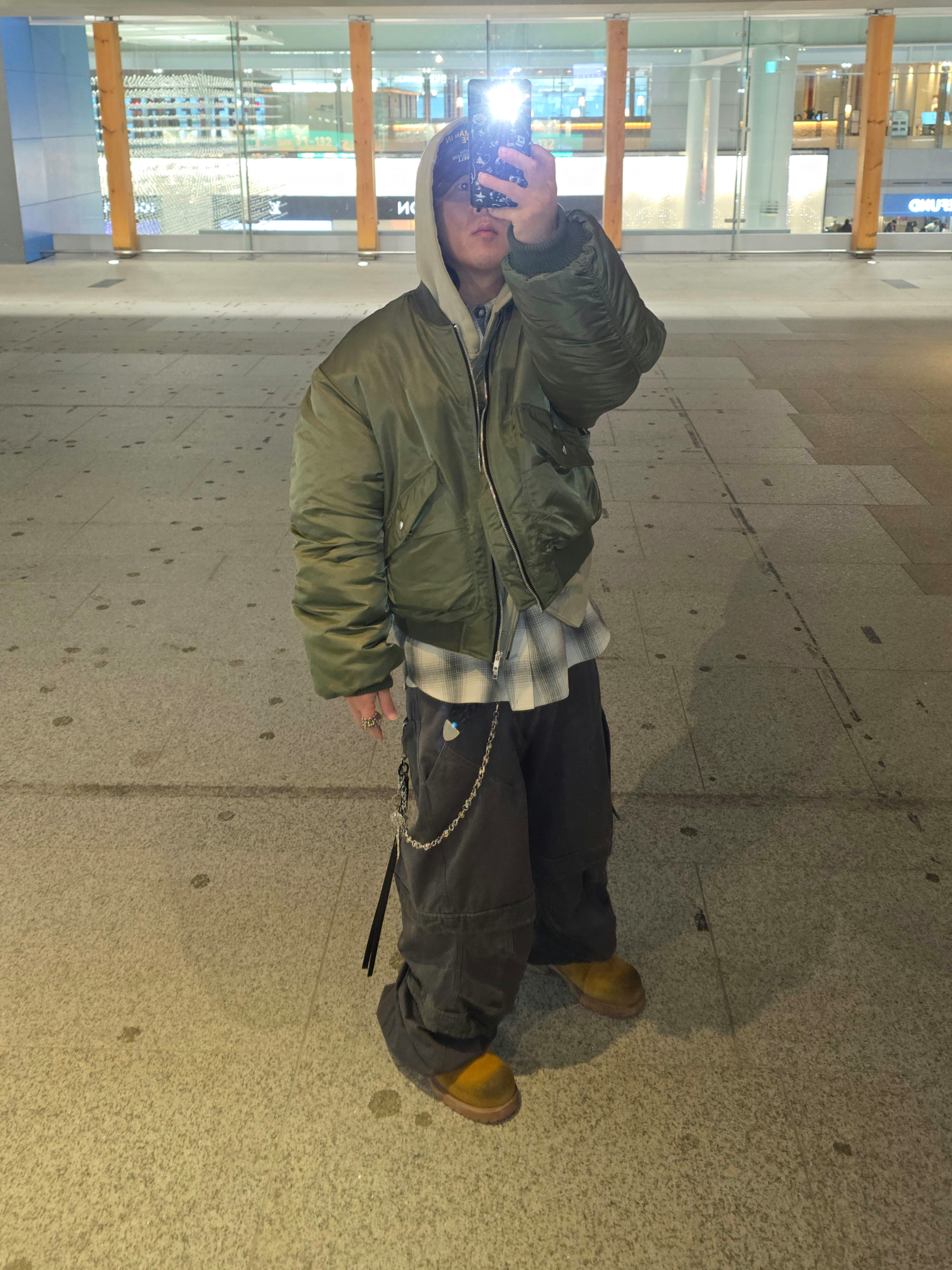 farfromwhat far layered work pants_charcoal, Farfromwhat Far Layered Work Pants Charcoal 착용 스타일 - 10