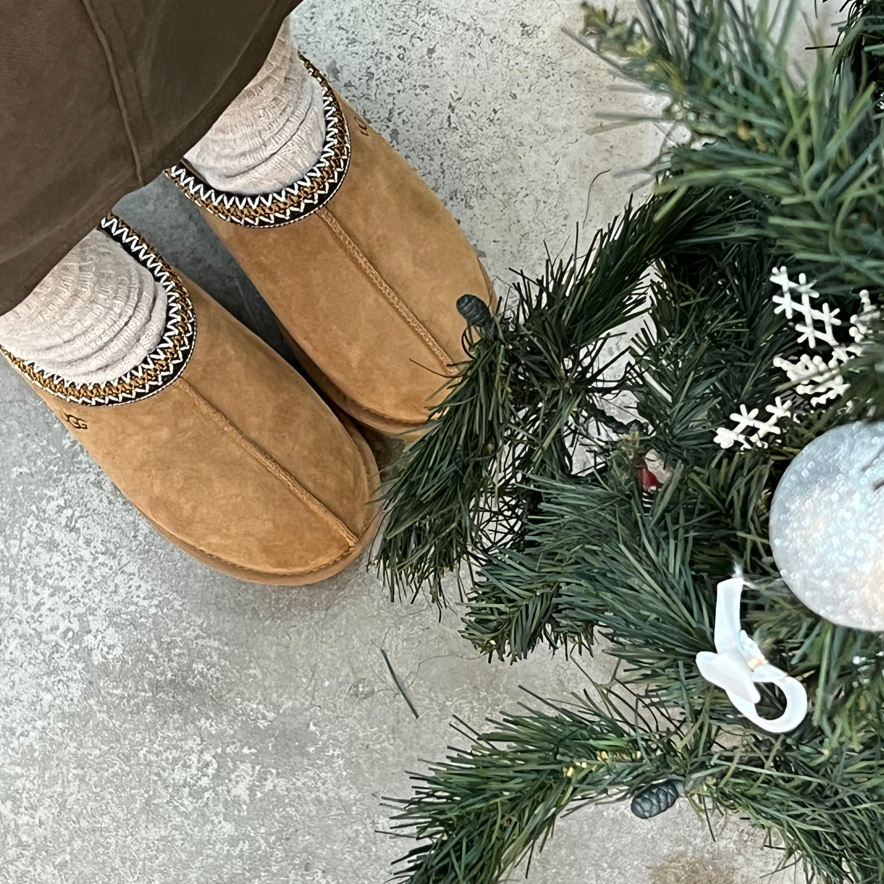 (W) UGG Tasman II Chestnut 착용 스타일 - 4