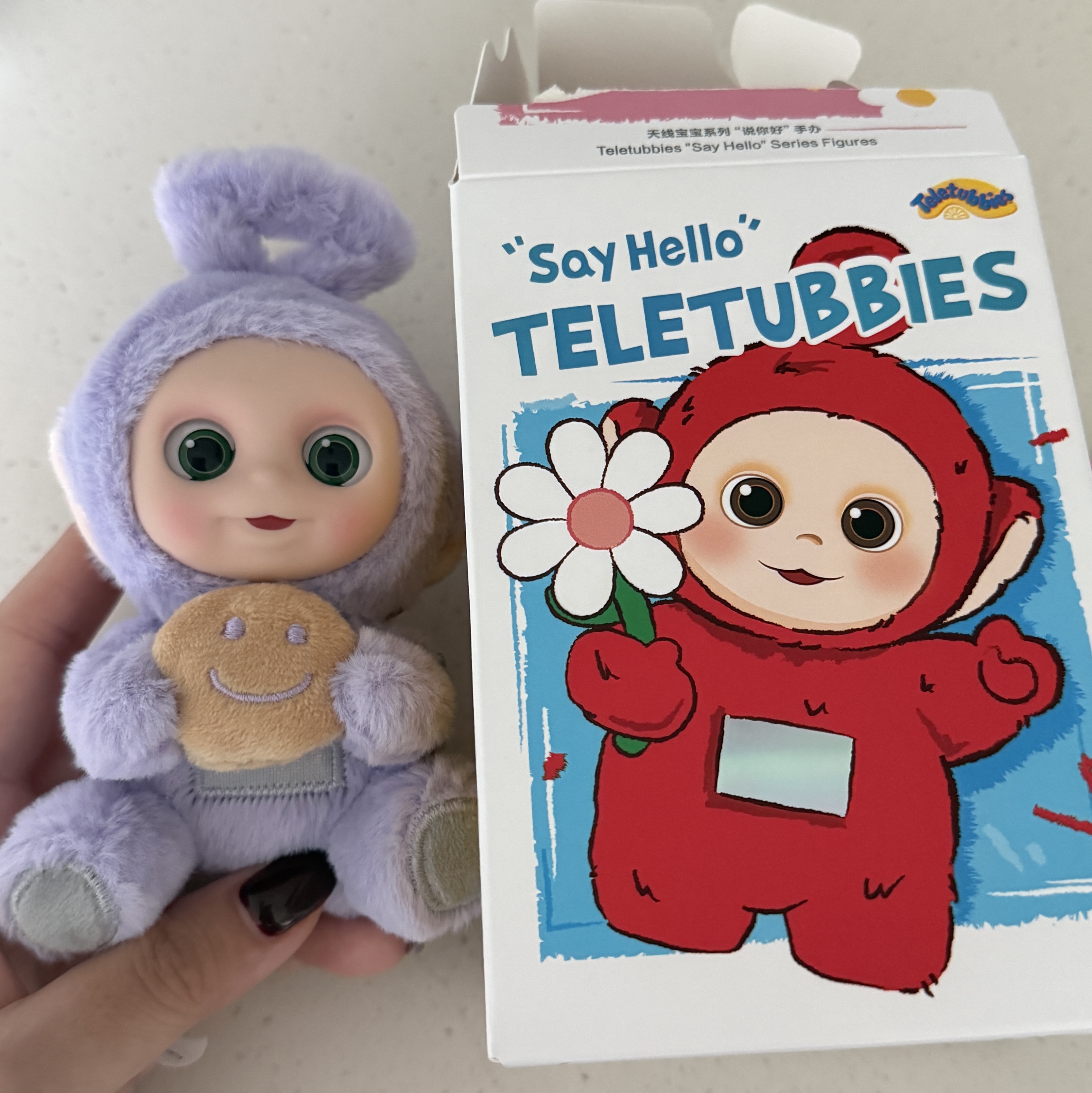 Pop Mart Teletubbies Say Hello Series Figures Sealed Case (1 Blind Box) 착용 스타일