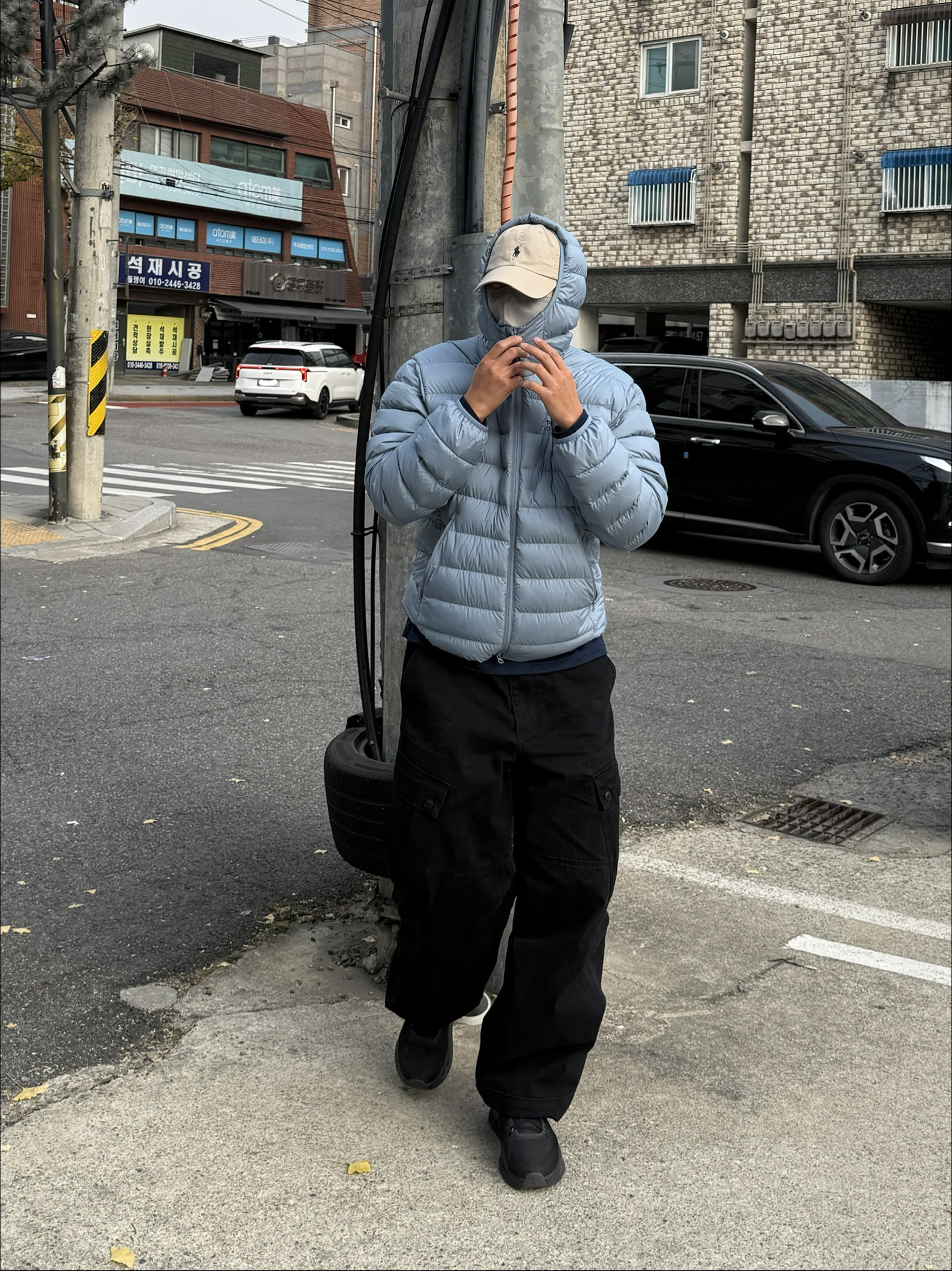 Musinsa Standard City Leisure Hooded Light Down Jacket Moon Blue, [20% 적립] Polo Ralph Lauren Cotton Chino Baseball Cap Nubuck Relay Blue - 25SS 착용 스타일 - 3