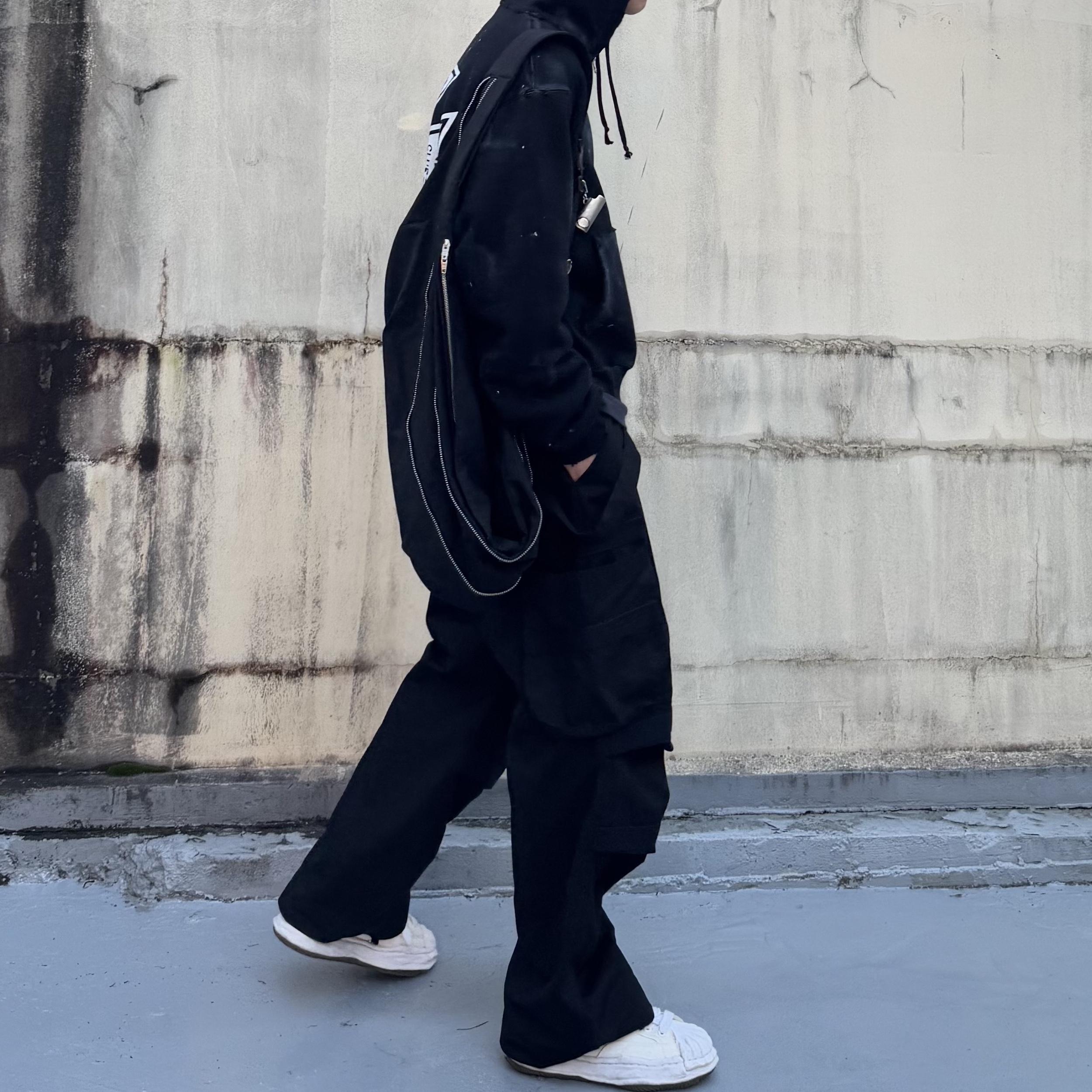 Maison Mihara Yasuhiro Blakey OG Sole Canvas Low-top Sneakers White, Wapworks Hard Knocks Cargo Pants Gas 착용 스타일 - 3