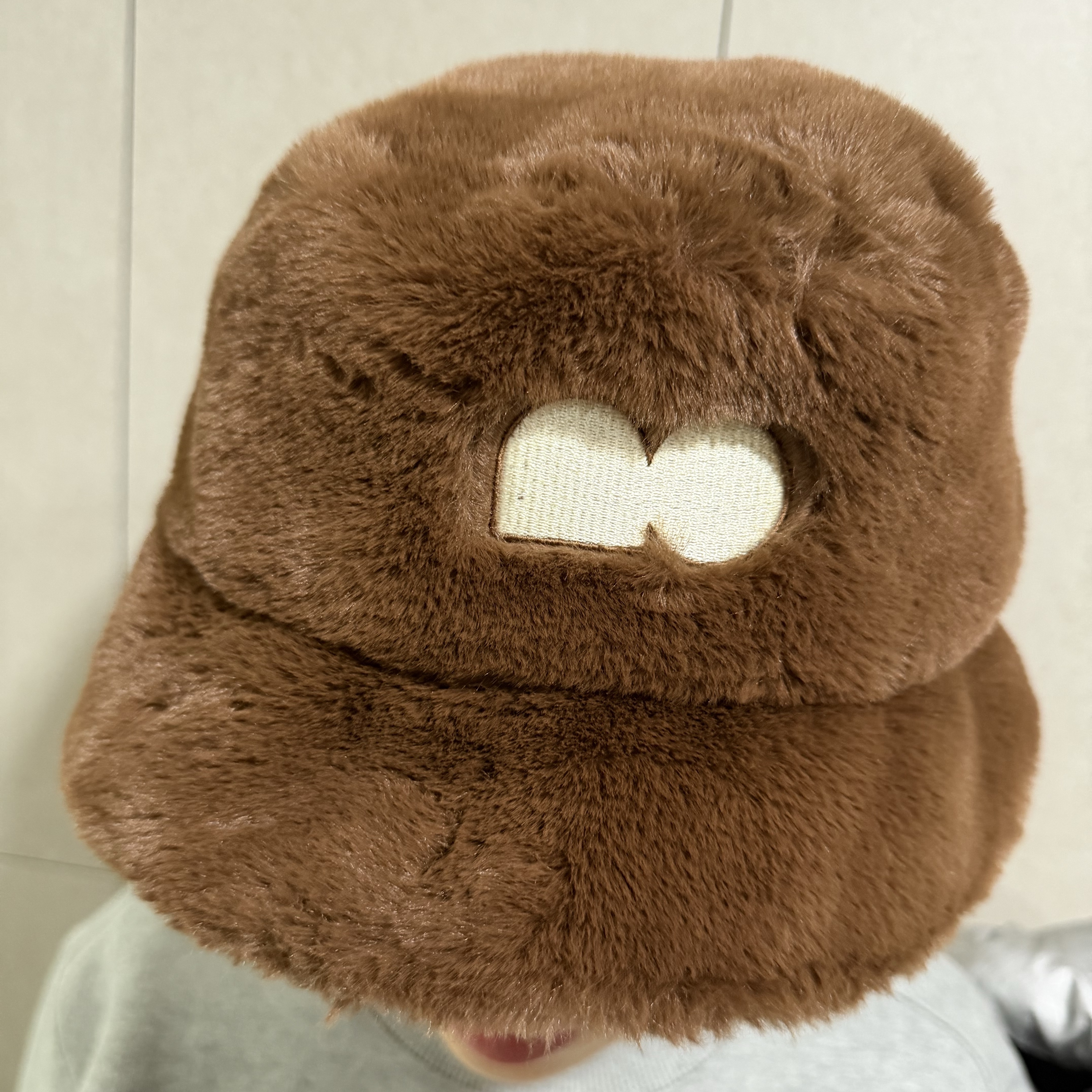 Nike Naomi Osaka Apex Bucket Hat Cacao Wow Pale Ivory, Carhartt WIP x IAB Studio Pocket Sweatshirt Grey Heather 착용 스타일 - 2