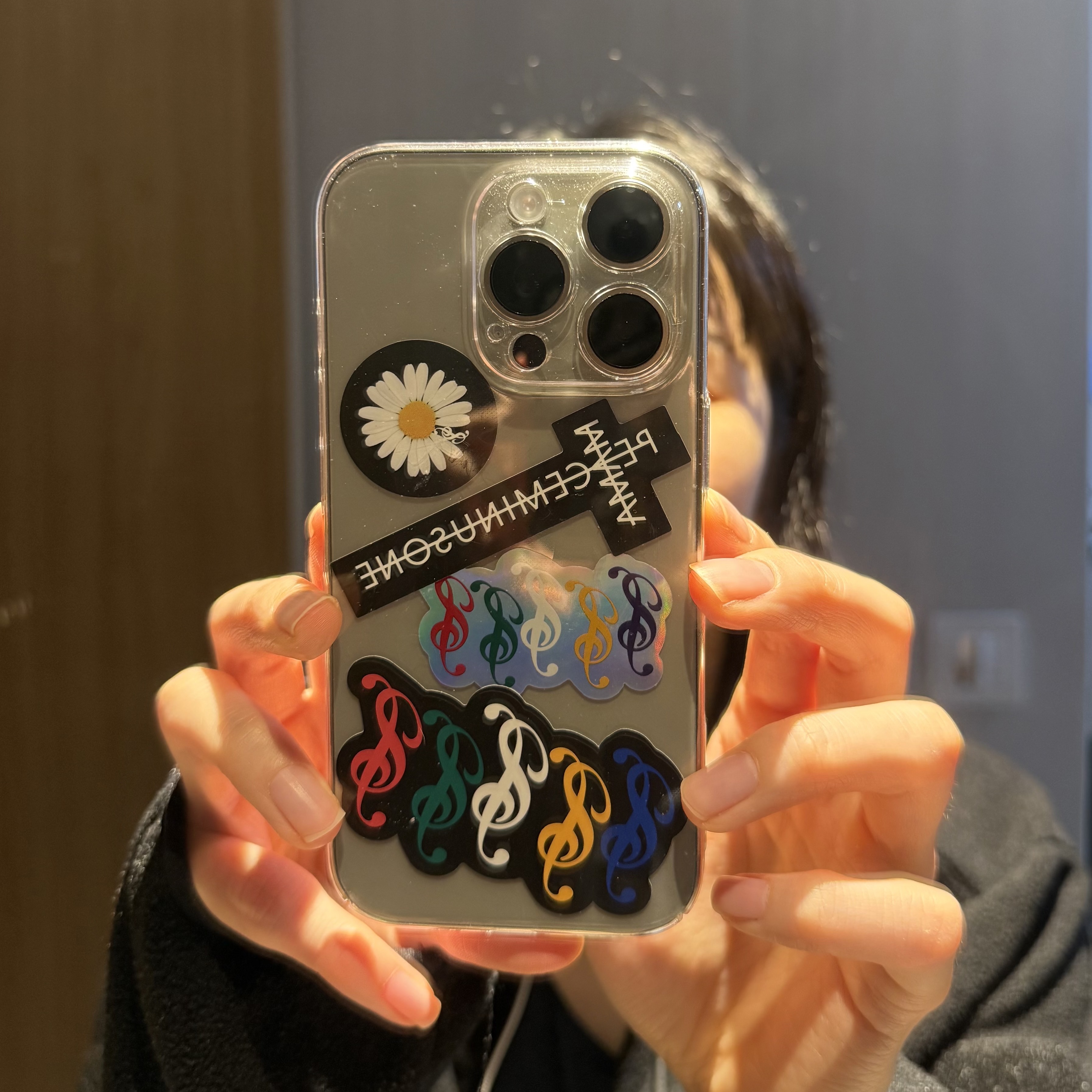 Peaceminusone x 2025 MAMA Awards Peacemamaone Sticker Set 착용 스타일