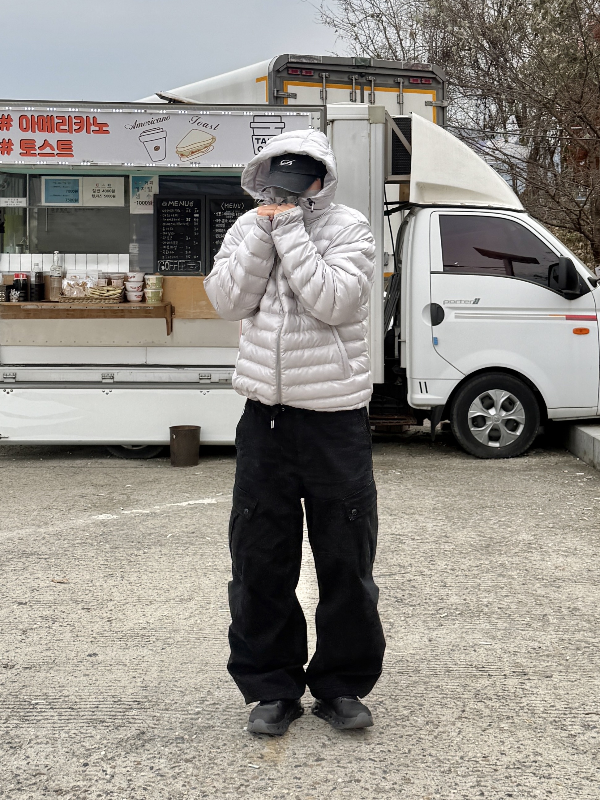 On Running x Post Archive Faction (Paf) Cloudmonster 2 Thorn Brown, On Running x Post Archive Faction (Paf) Cloudmonster 2 Black Magnet 착용 스타일 - 2