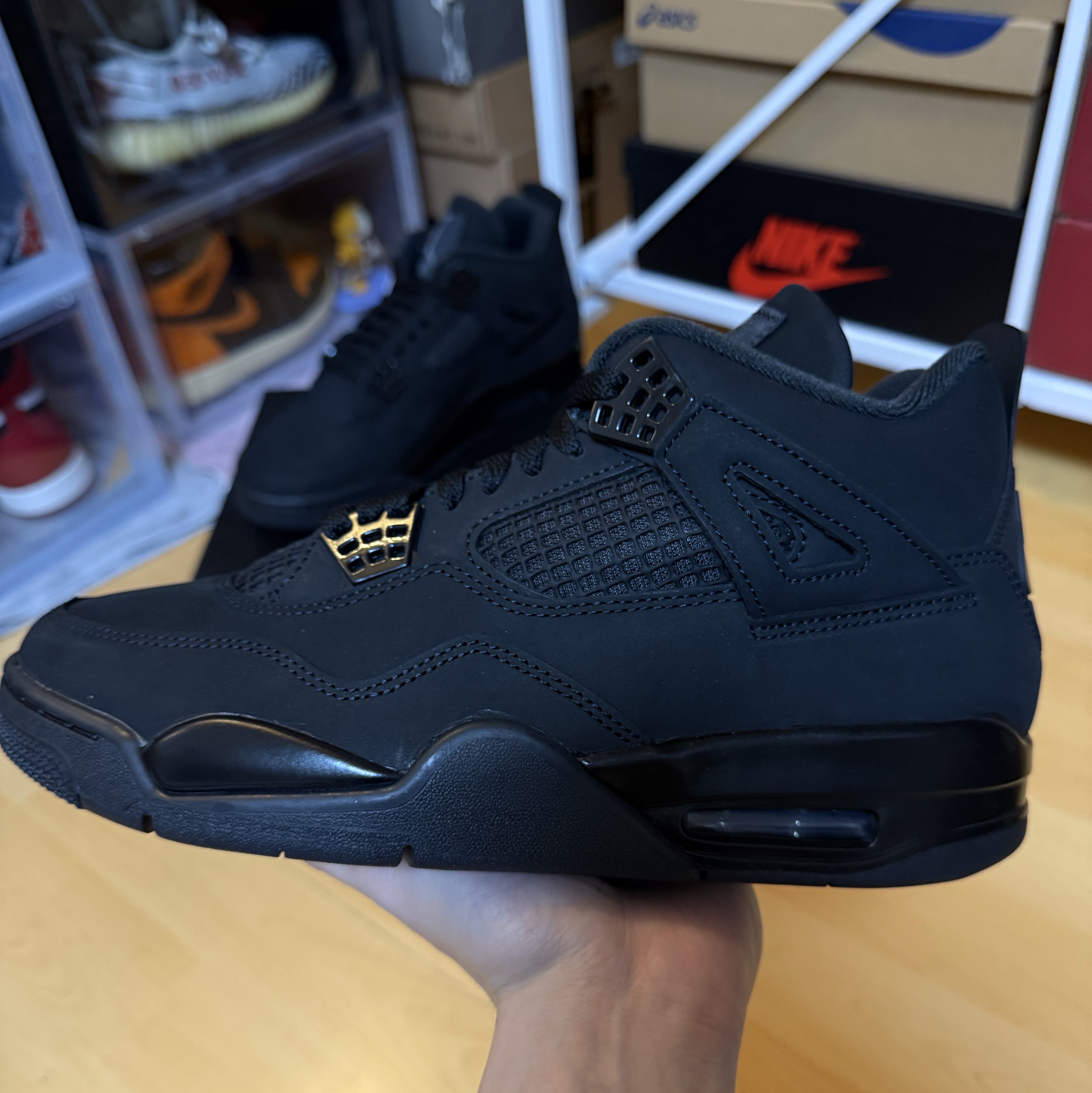 Yeezy HD-10 Grey - Korea Limited, Jordan 4 Retro Black Cat 2025 착용 스타일 - 9