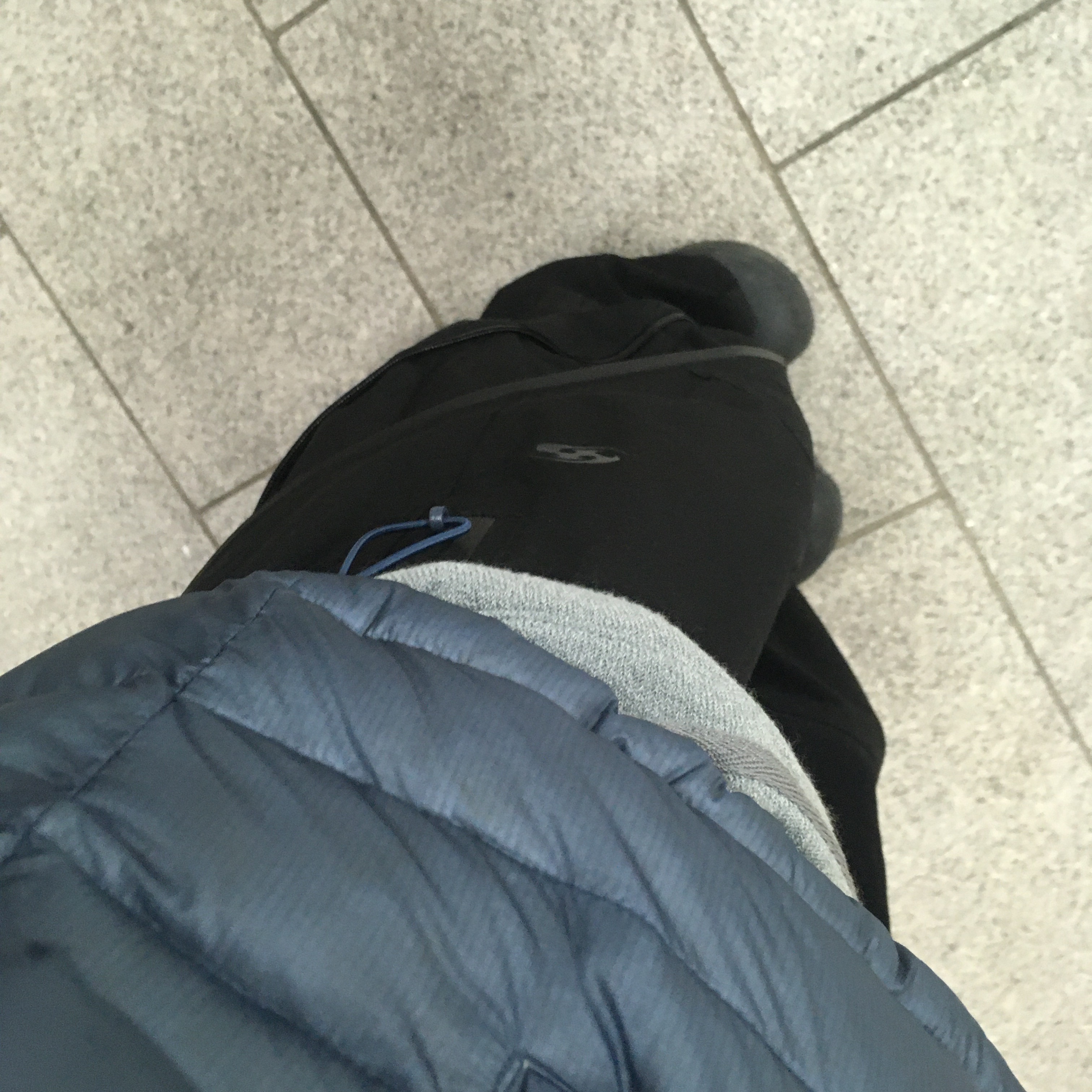 Sansan Gear Suffix Puffer Jacket Navy_25FW, Sansan Gear Kapas Knit Zip-Up Mint 착용 스타일