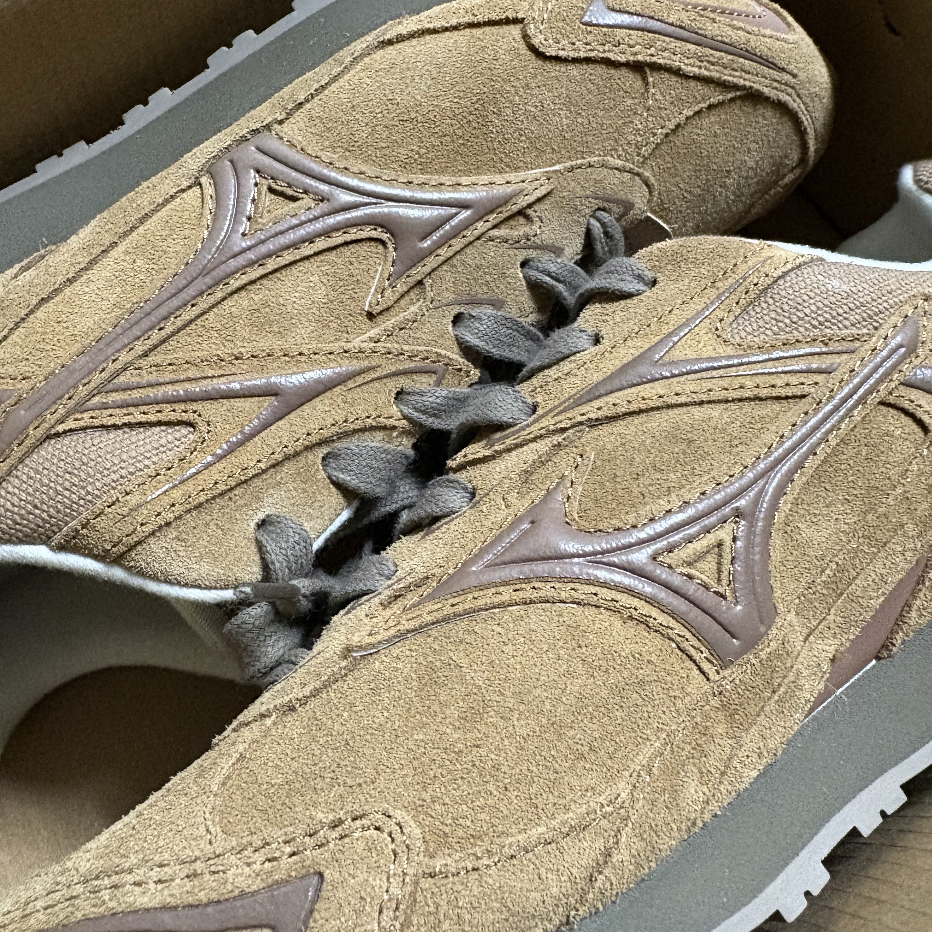 Mizuno LG 60S 2K Brown 착용 스타일