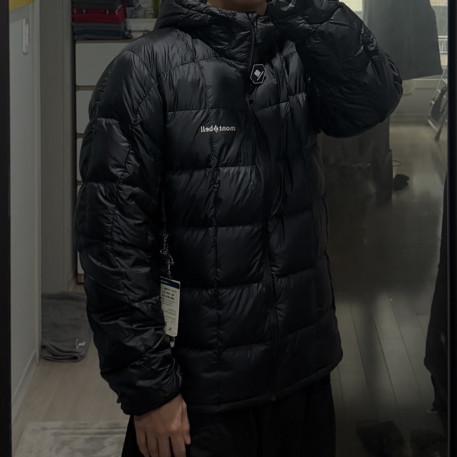 Montbell Superior Down Parka Black, Montbell Light Alpine Down Parka Black 착용 스타일 - 2