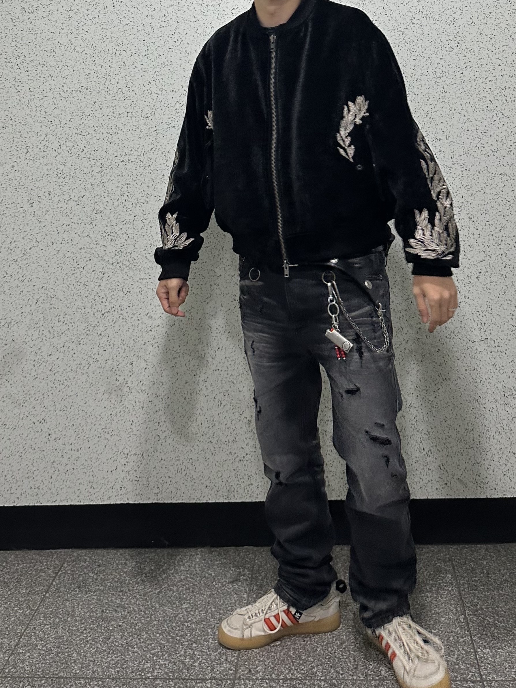 Undermycar Golden Laurel Embroidered Blouson Black - 25SS, Adidas x Song for the Mute Campus 80s Bliss Core Black 착용 스타일 - 6