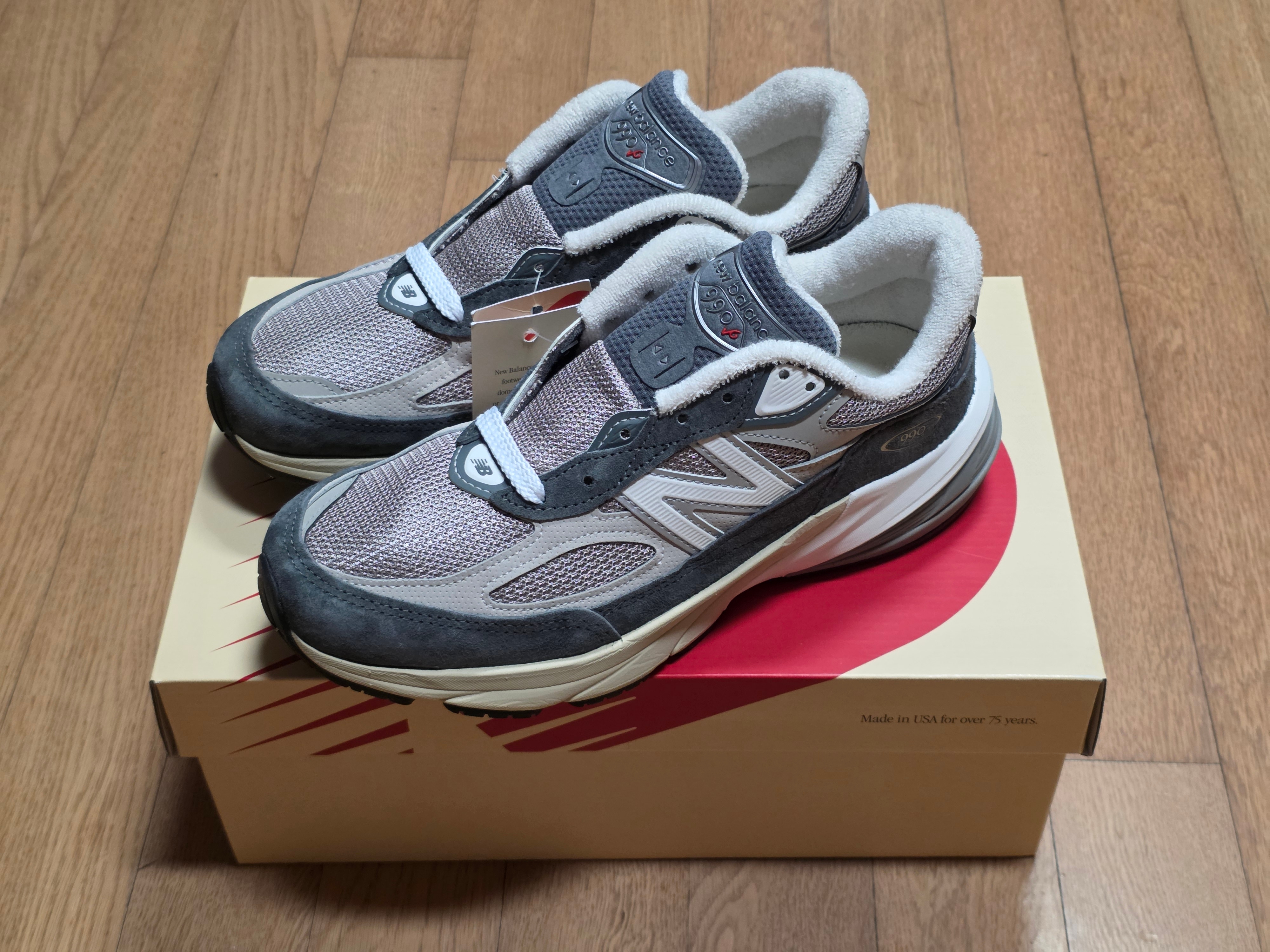 New Balance 990v6 Made in USA Castlerock Moonrock 착용 스타일 - 2