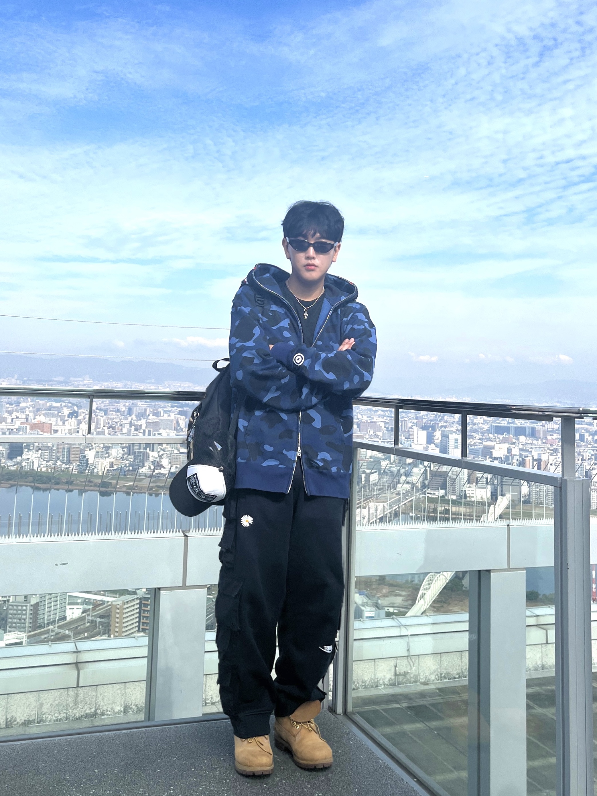 BAPE Color Camo Shark Full Zip Hoodie Navy, Hansroom Chrome Hearts Tiny CH cross Charm 착용 스타일 - 1