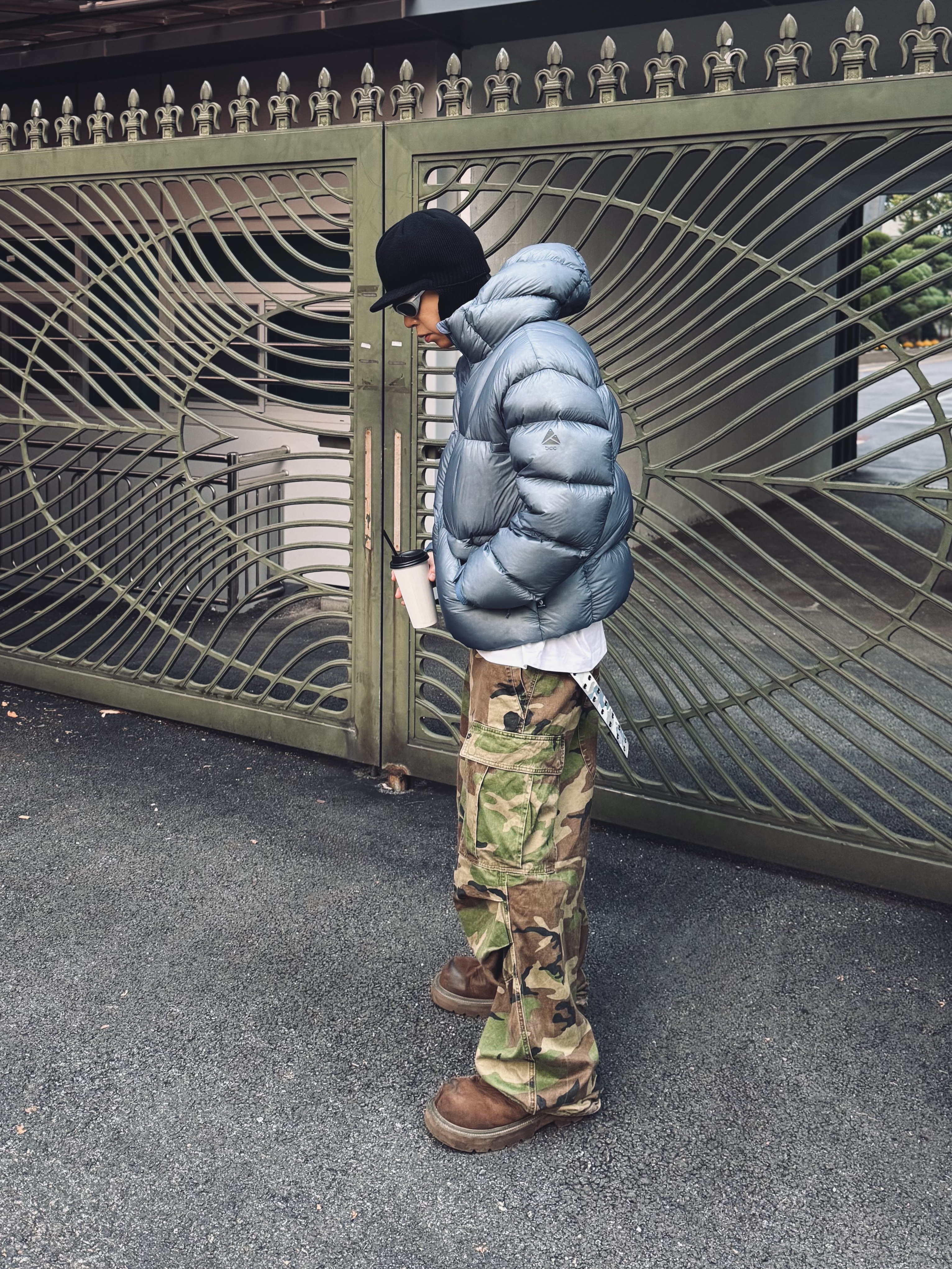 Black Yak Climbing Stone Master Down Jacket Urban Blue, Oakley Eye Jacket Redux Silver Frame Prizm Black Polarized Lenses High Bridge Fit 착용 스타일 - 2