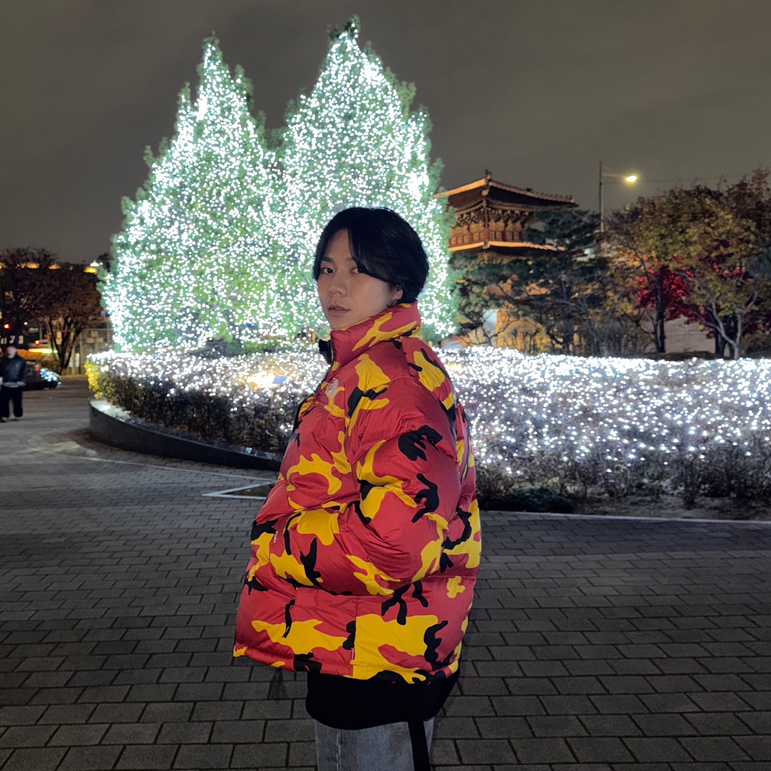 Supreme x The North Face Split Nuptse Jacket Camo - 24SS, Rick Owens Porterville Sneakers Black Milk 착용 스타일 - 2
