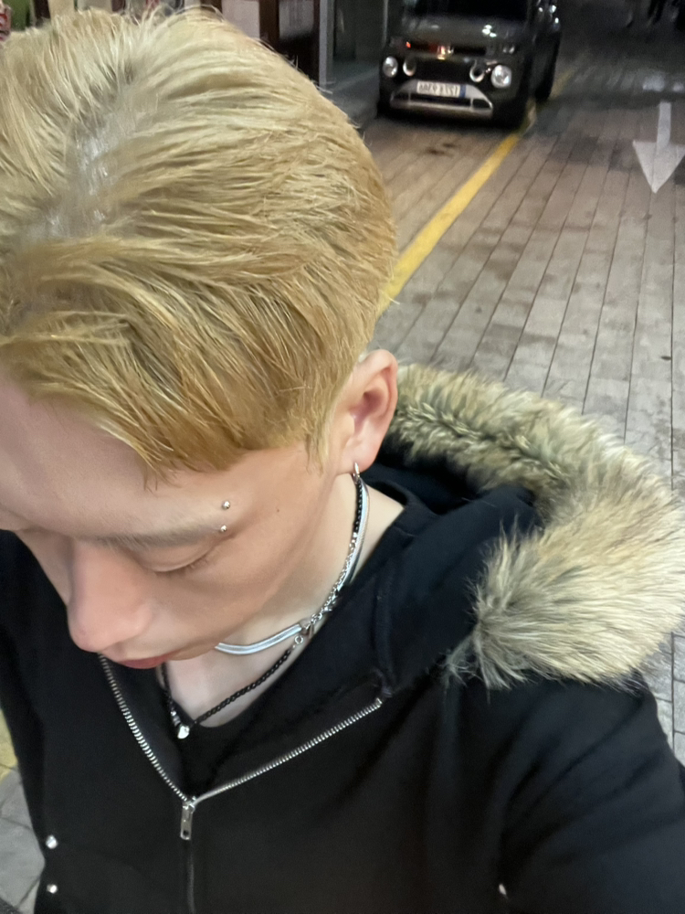 KREAM 프로필 이미지