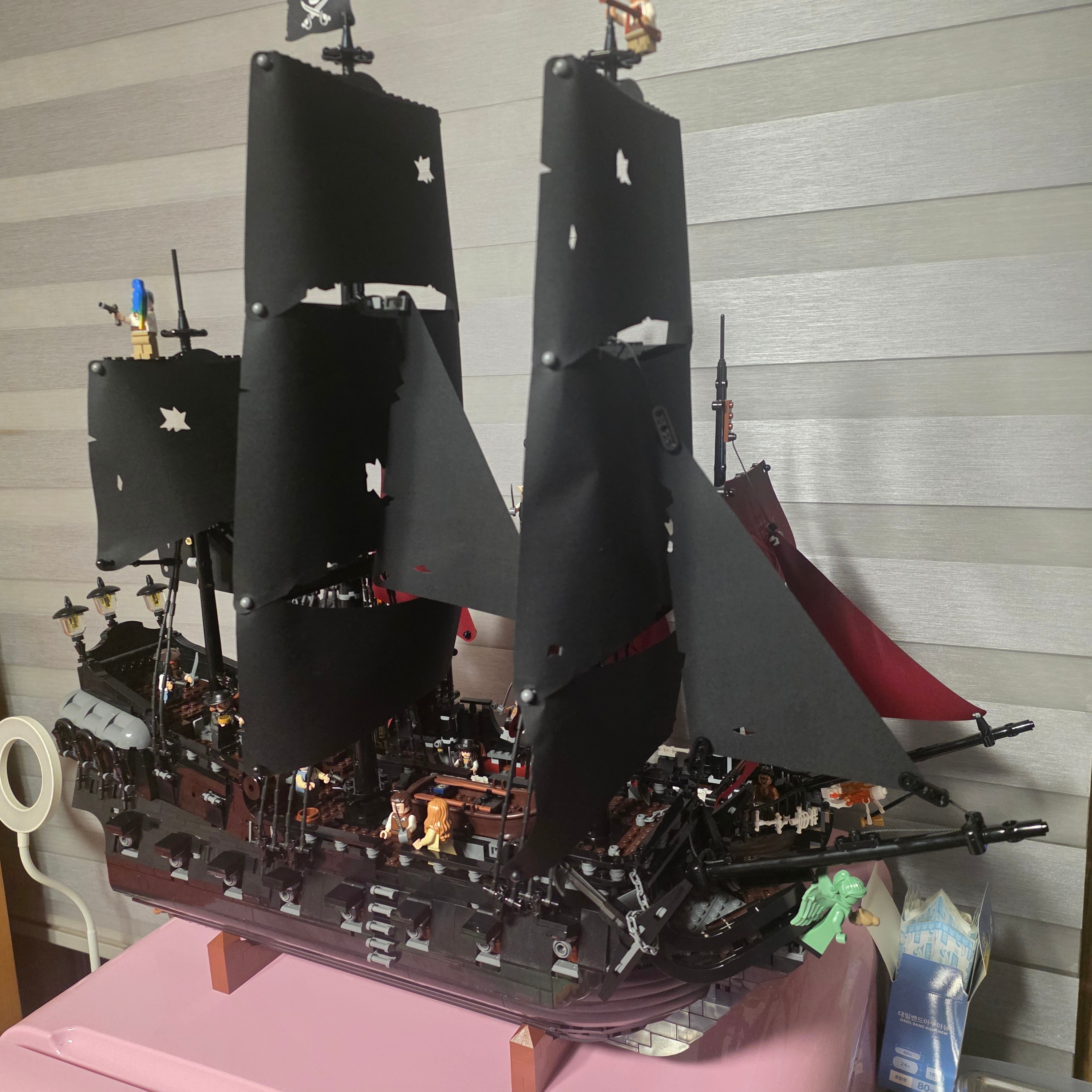 Lego Icons Captain Jack Sparrow's Pirate Ship 착용 스타일 - 2