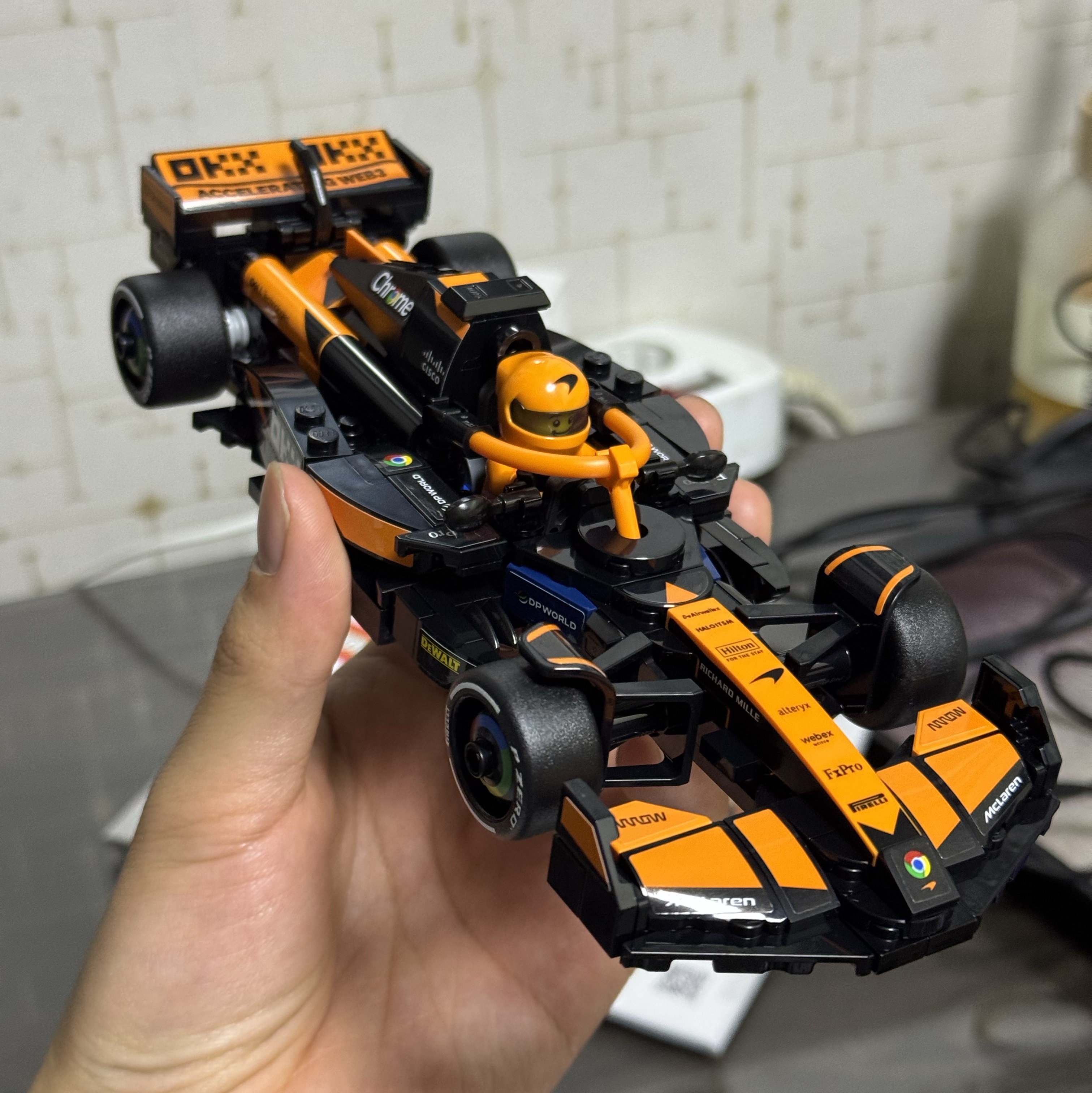 Lego Speed Champions McLaren F1 Team MCL38 Race Car 착용 스타일 - 2