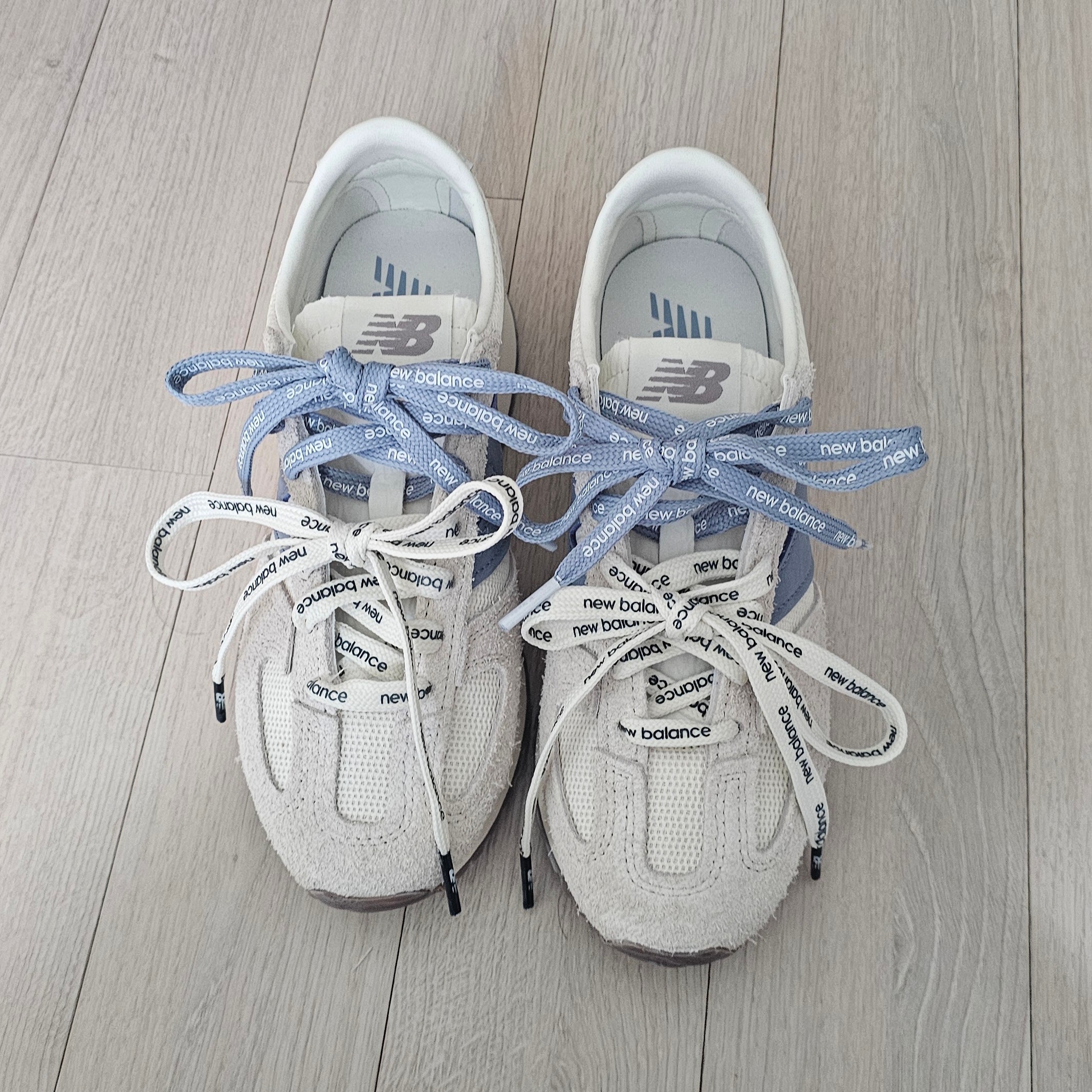 New Balance 471 Timberwolf Angora 착용 스타일