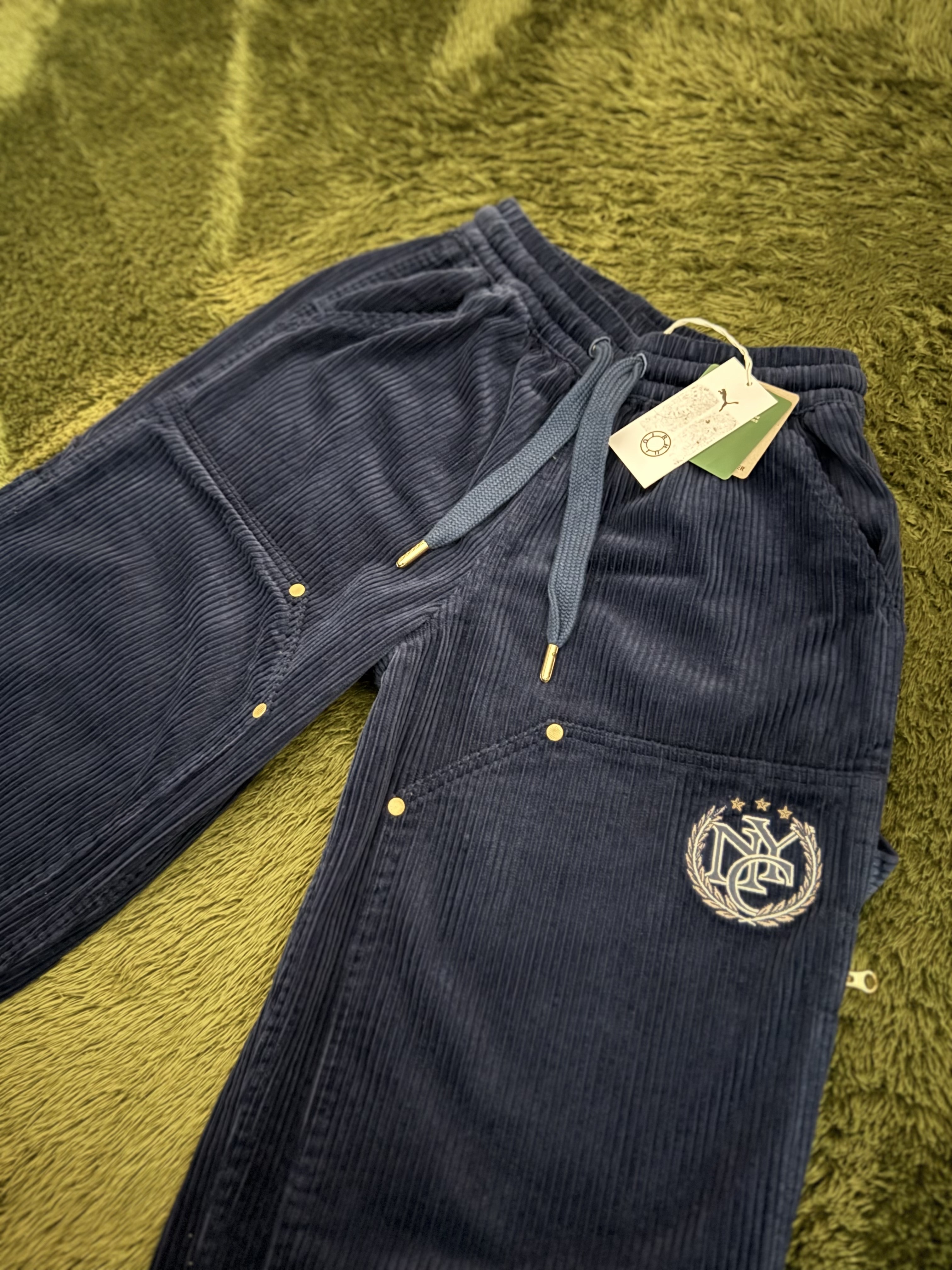 Puma X Rhuigi Corduroy Pants Persian Blue 착용 스타일 - 2