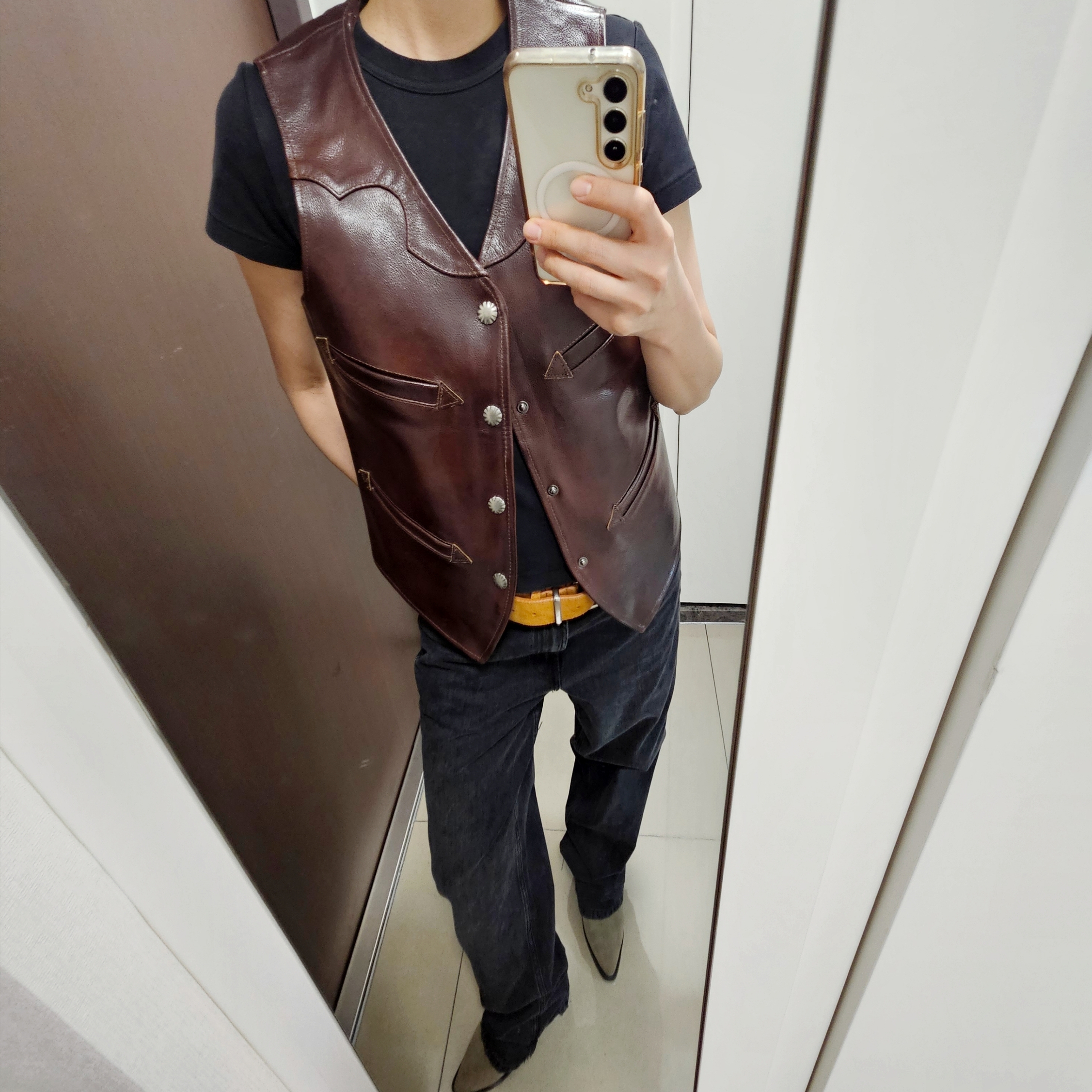 insta@park_osi님의 스타일