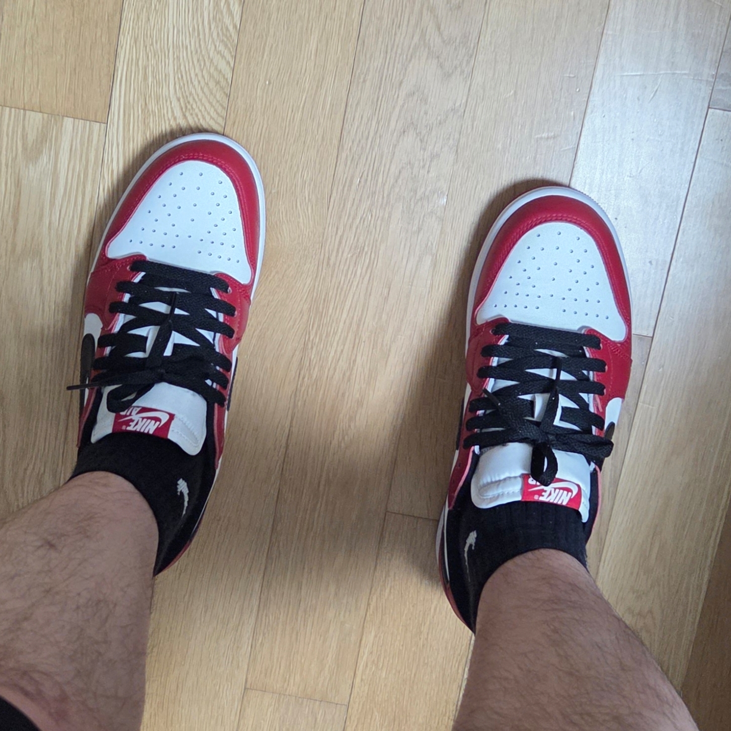 Jordan 1 Retro Low OG Chicago 착용 스타일 - 3