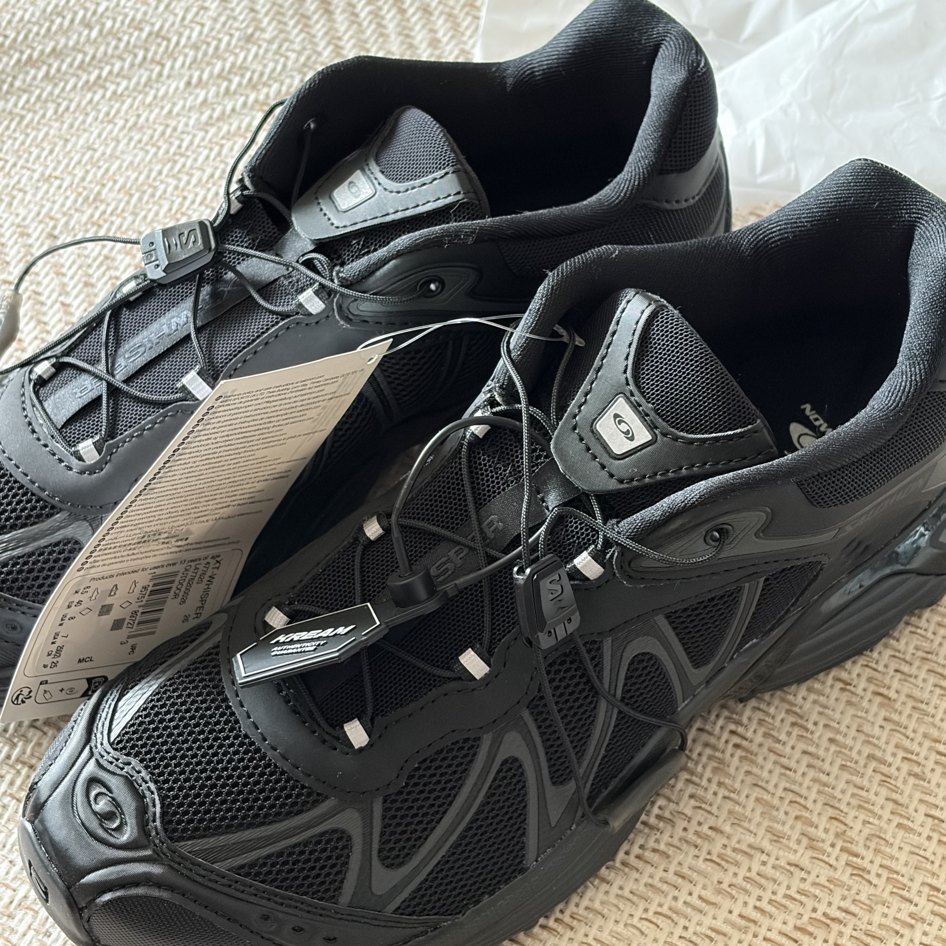 Salomon XT-Whisper Black Asphalt 착용 스타일 - 1