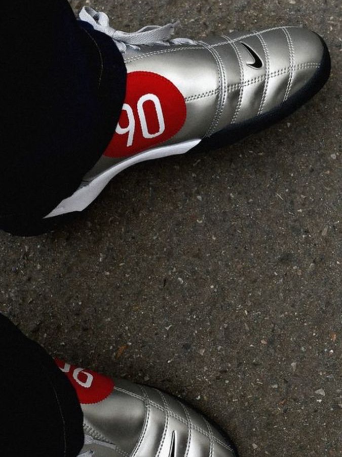 (W) Nike Total 90 Metallic Silver University Red, Nike Total 90 III SP Metallic Silver and Black 착용 스타일