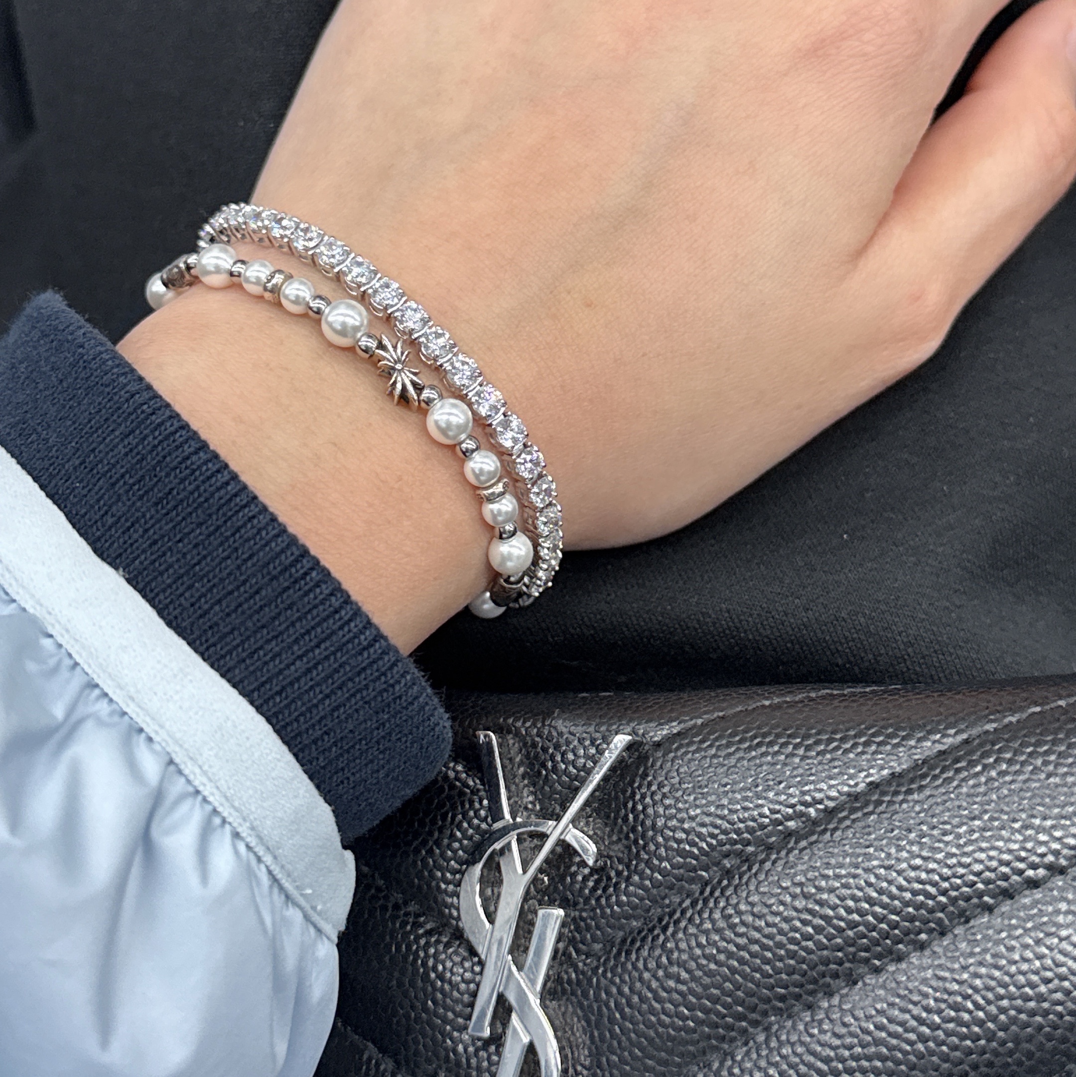 Scudo Snow White Ice Pearl Beads Bracelet, Saint Laurent Cassandre Matelasse Small Envelope Wallet in Grain de Poudre Embossed Leather Black Silver 착용 스타일